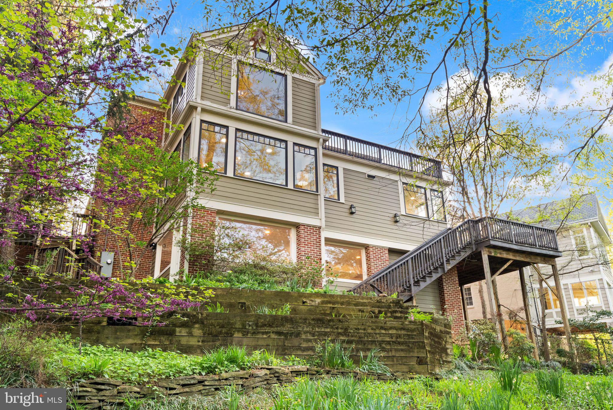 BEVERLY HILLS - Residential