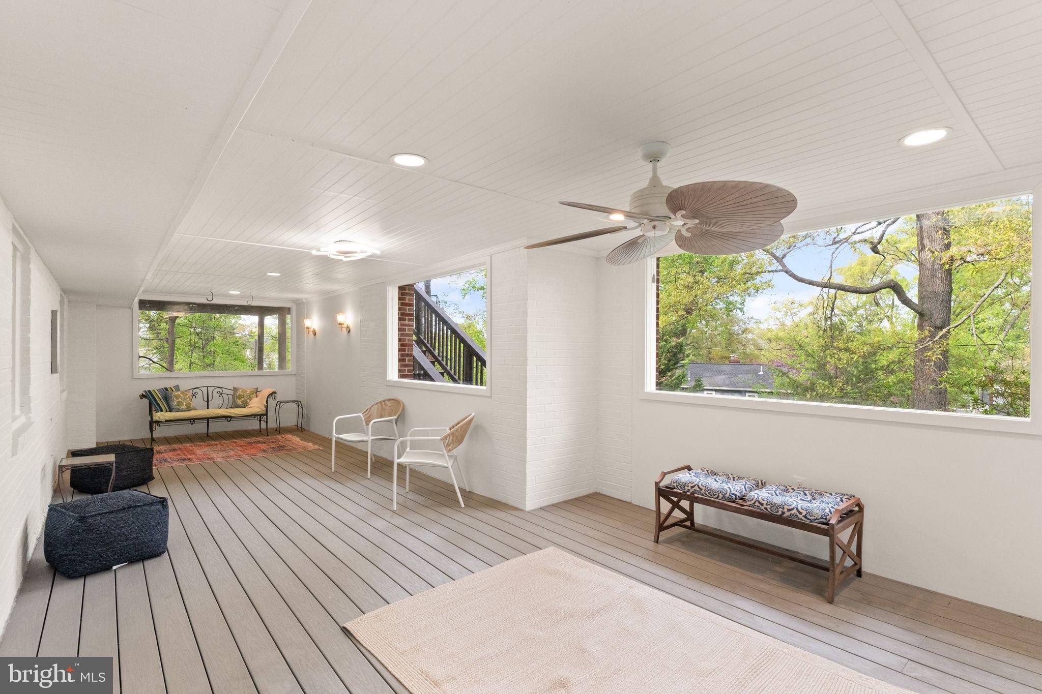 BEVERLY HILLS - Residential