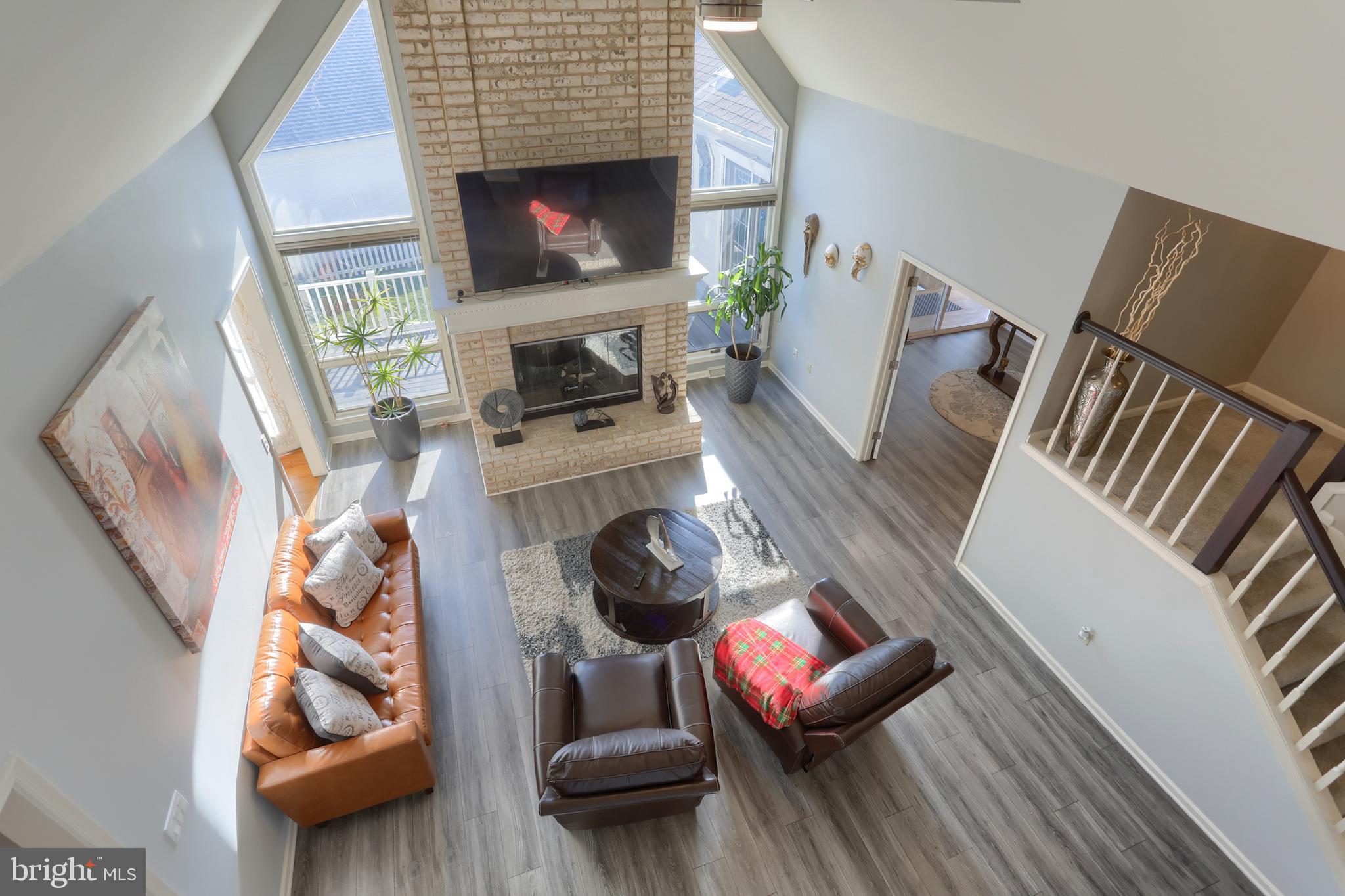 FOREST HILLS - Residential