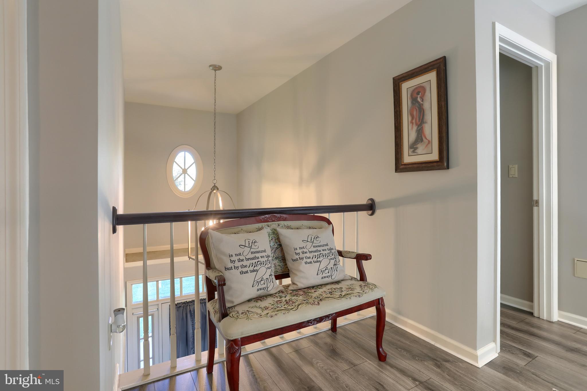 FOREST HILLS - Residential