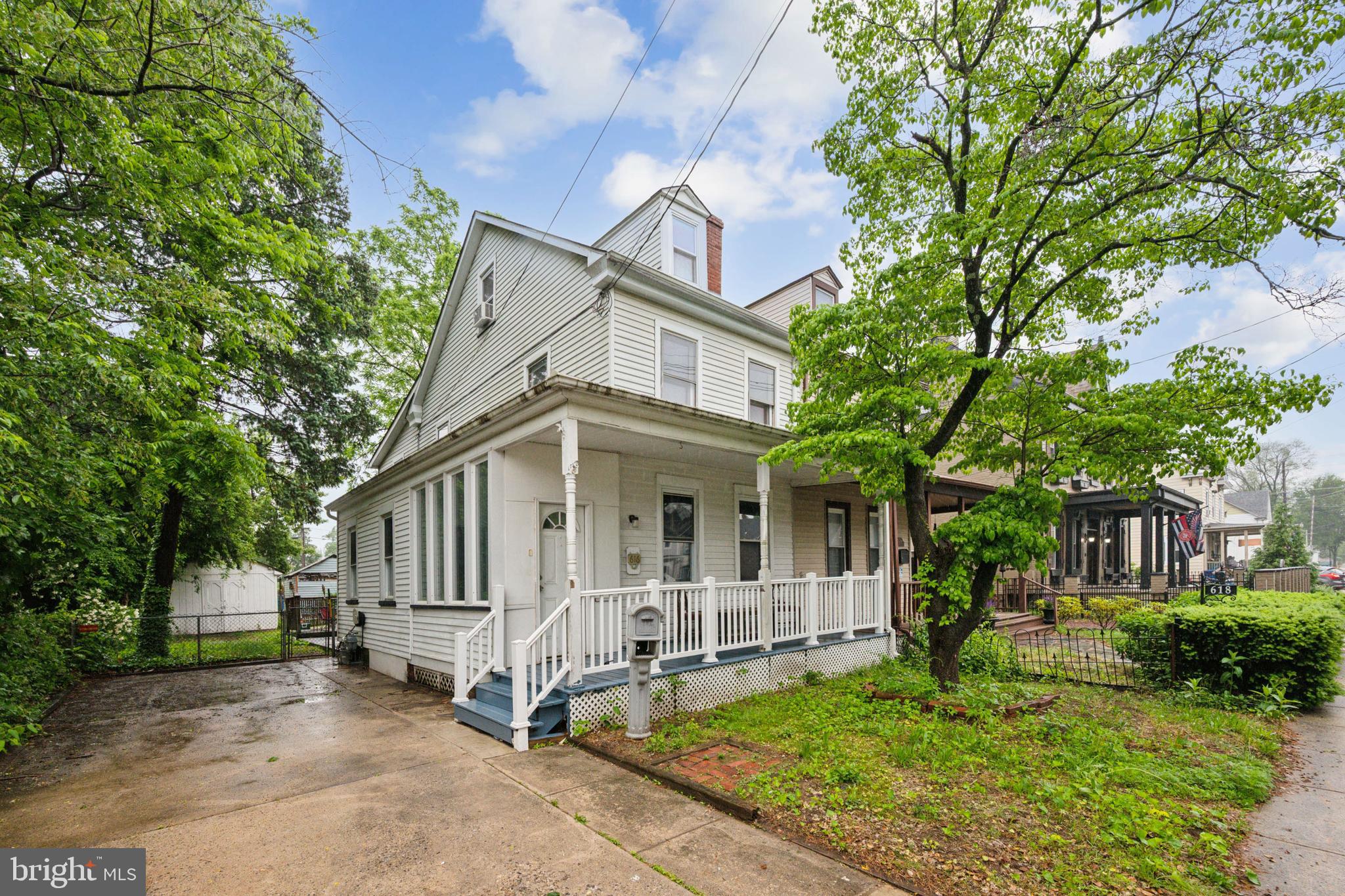 616 COOPER STREET