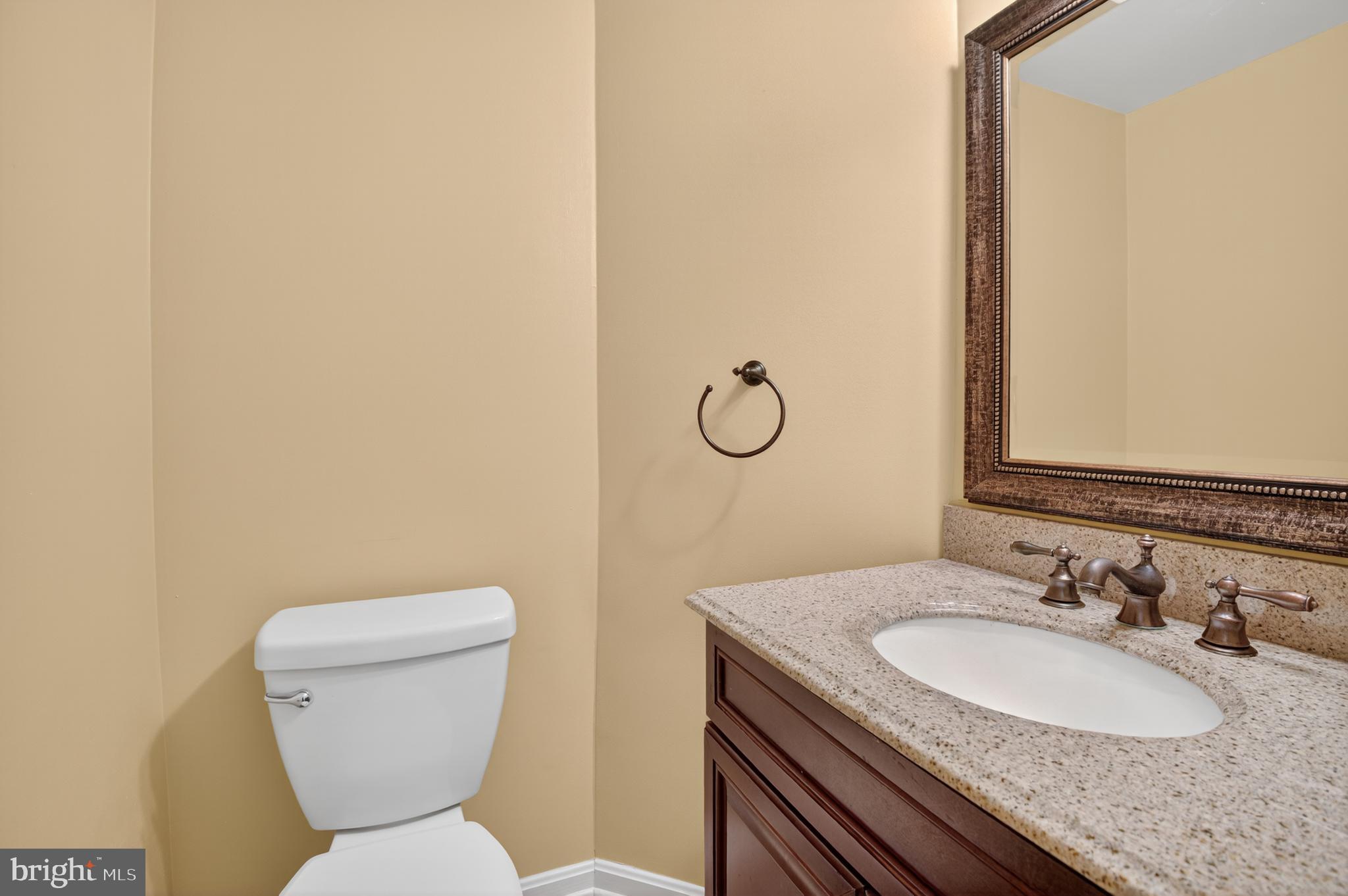 PLAZA GARDENS - Residential