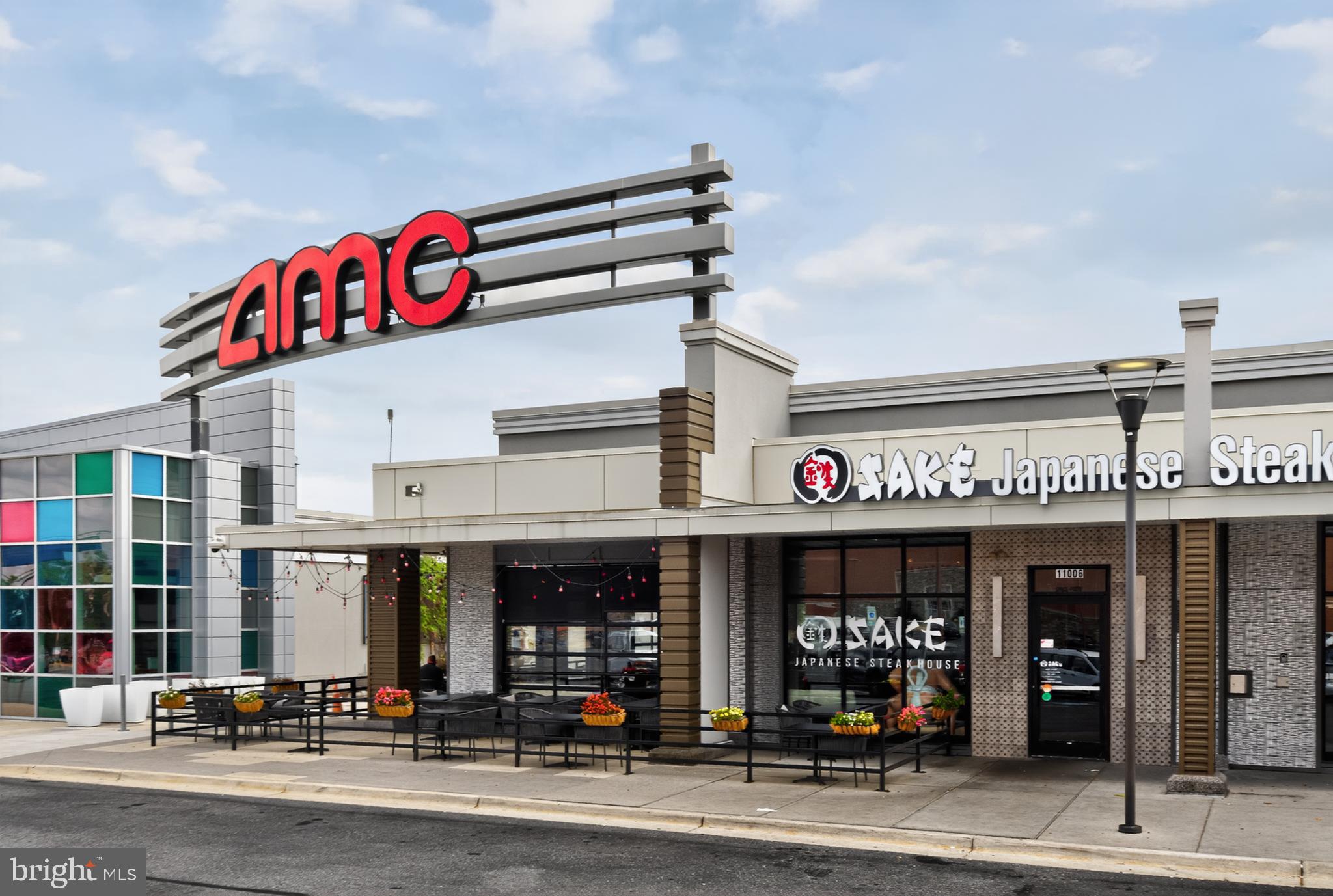 PLAZA GARDENS - Residential