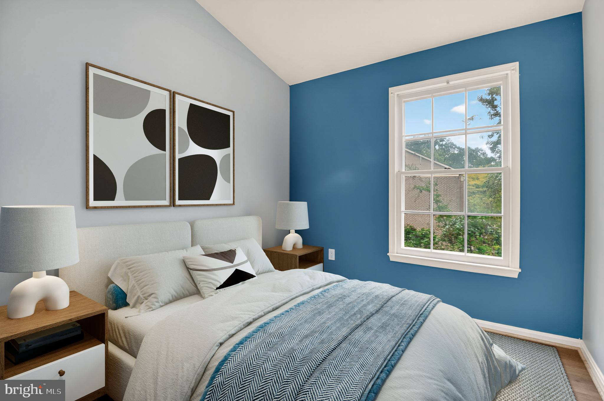 PLAZA GARDENS - Residential