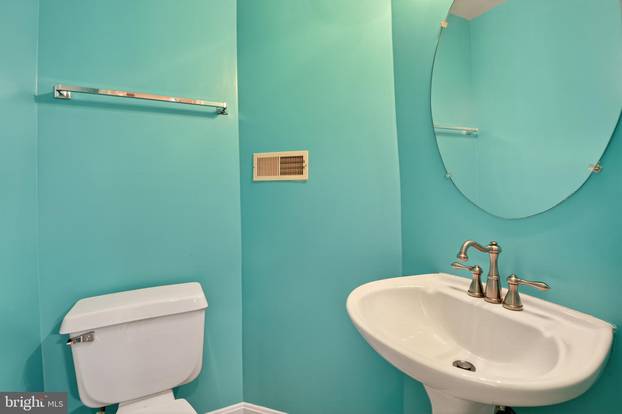 PLAZA GARDENS - Residential