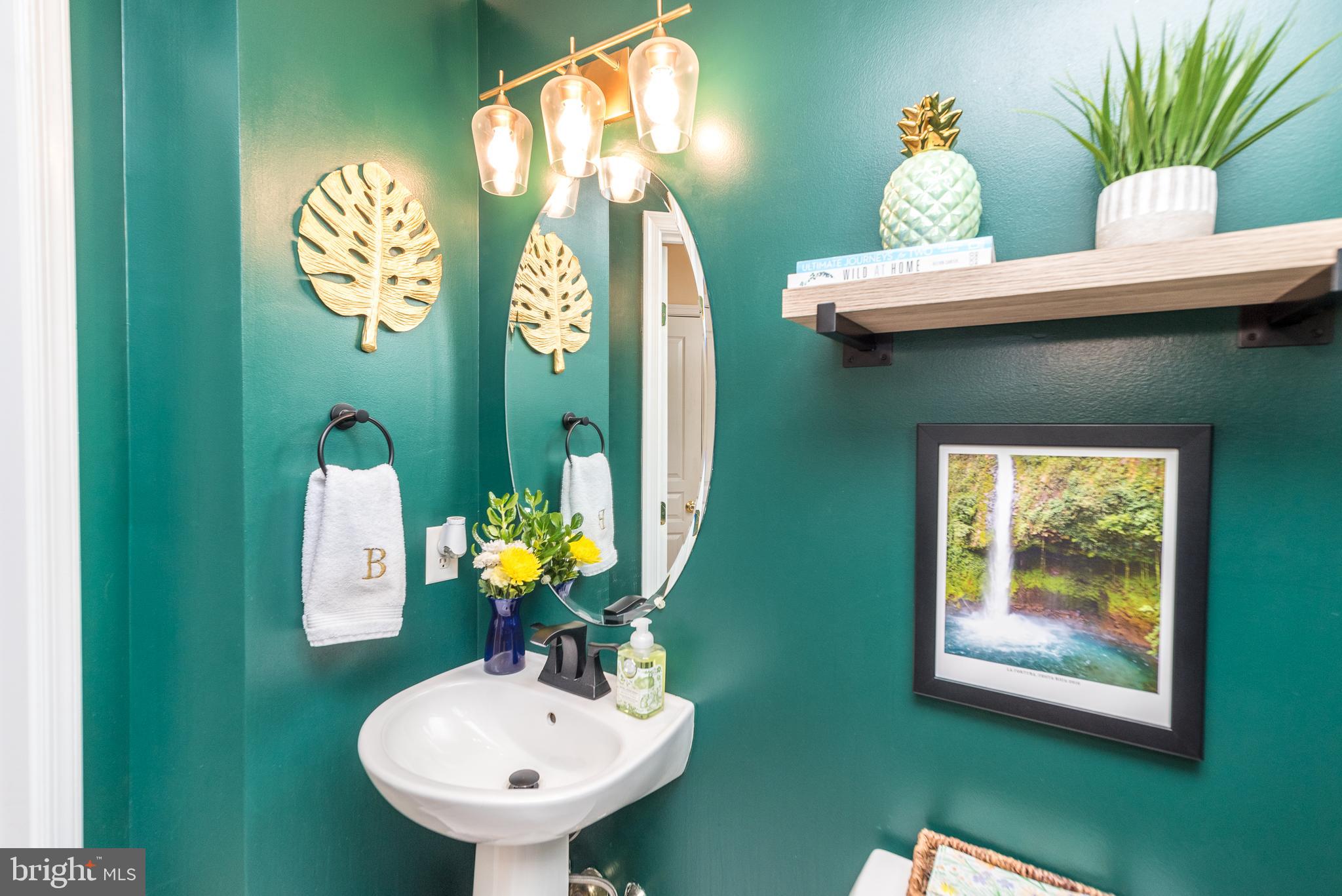 ANDORRA WOODS - Residential