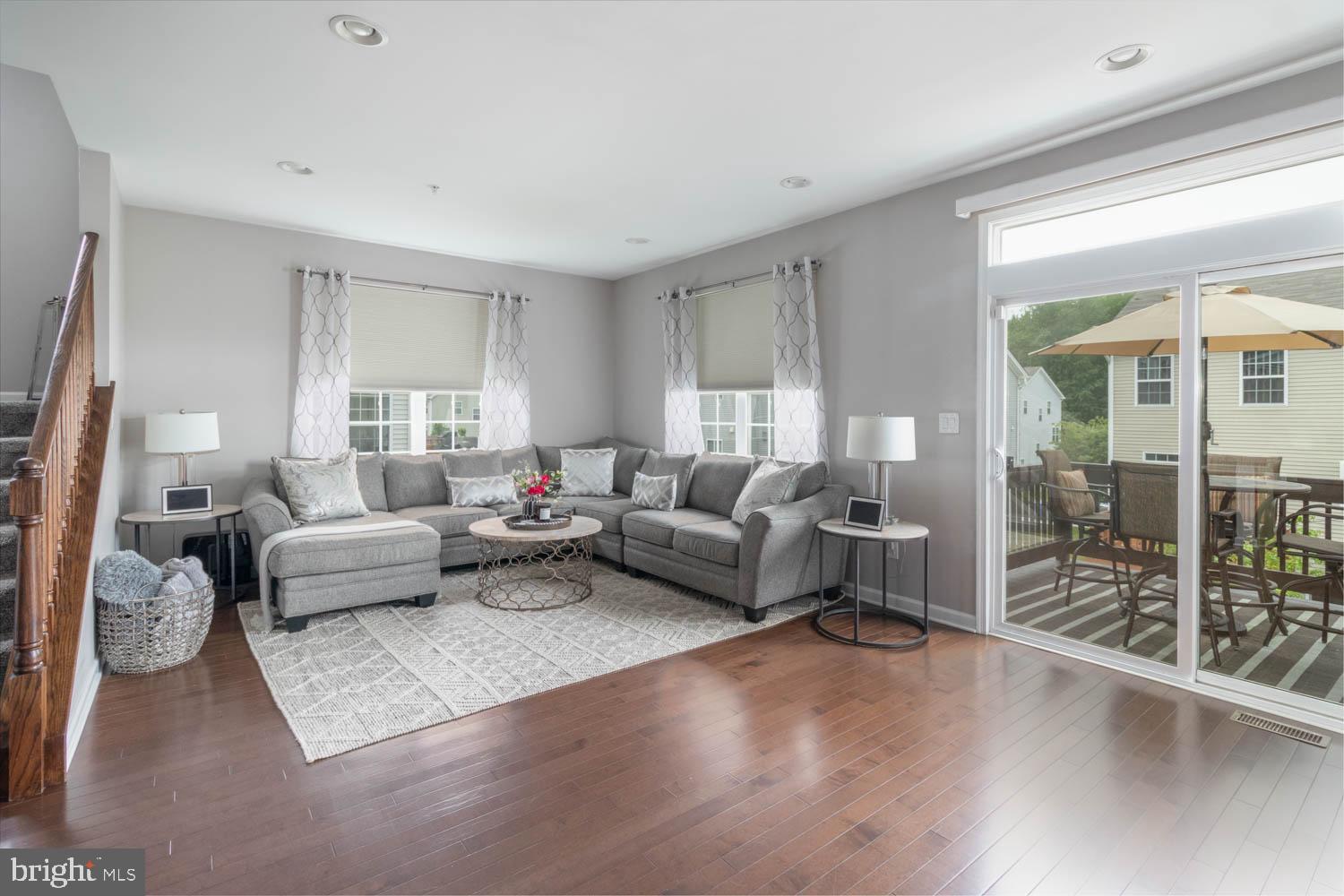 29133 HICKORY LANE