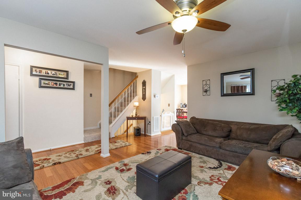 COLONY PARK - Residential