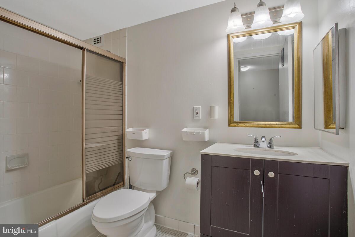 JOHNS HOPKINS - Residential