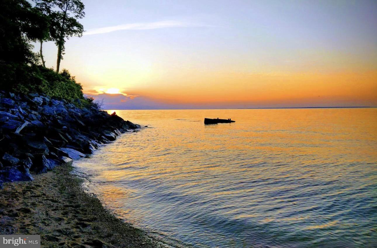 STRATFORD HARBOUR - Residential