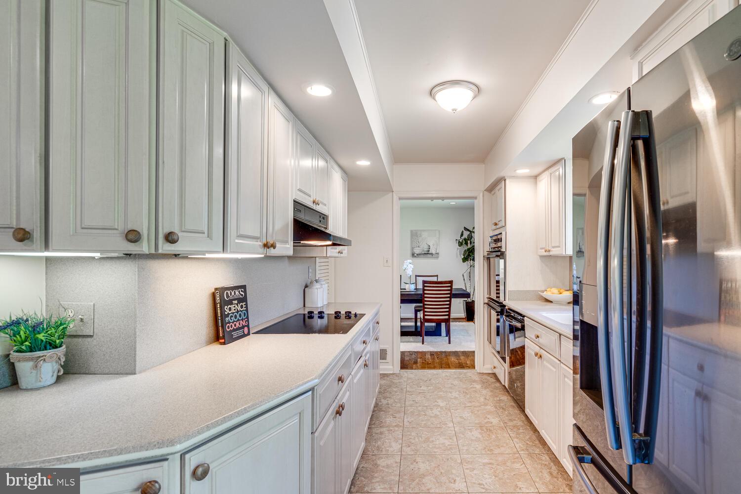 FLOWER VALLEY - Residential