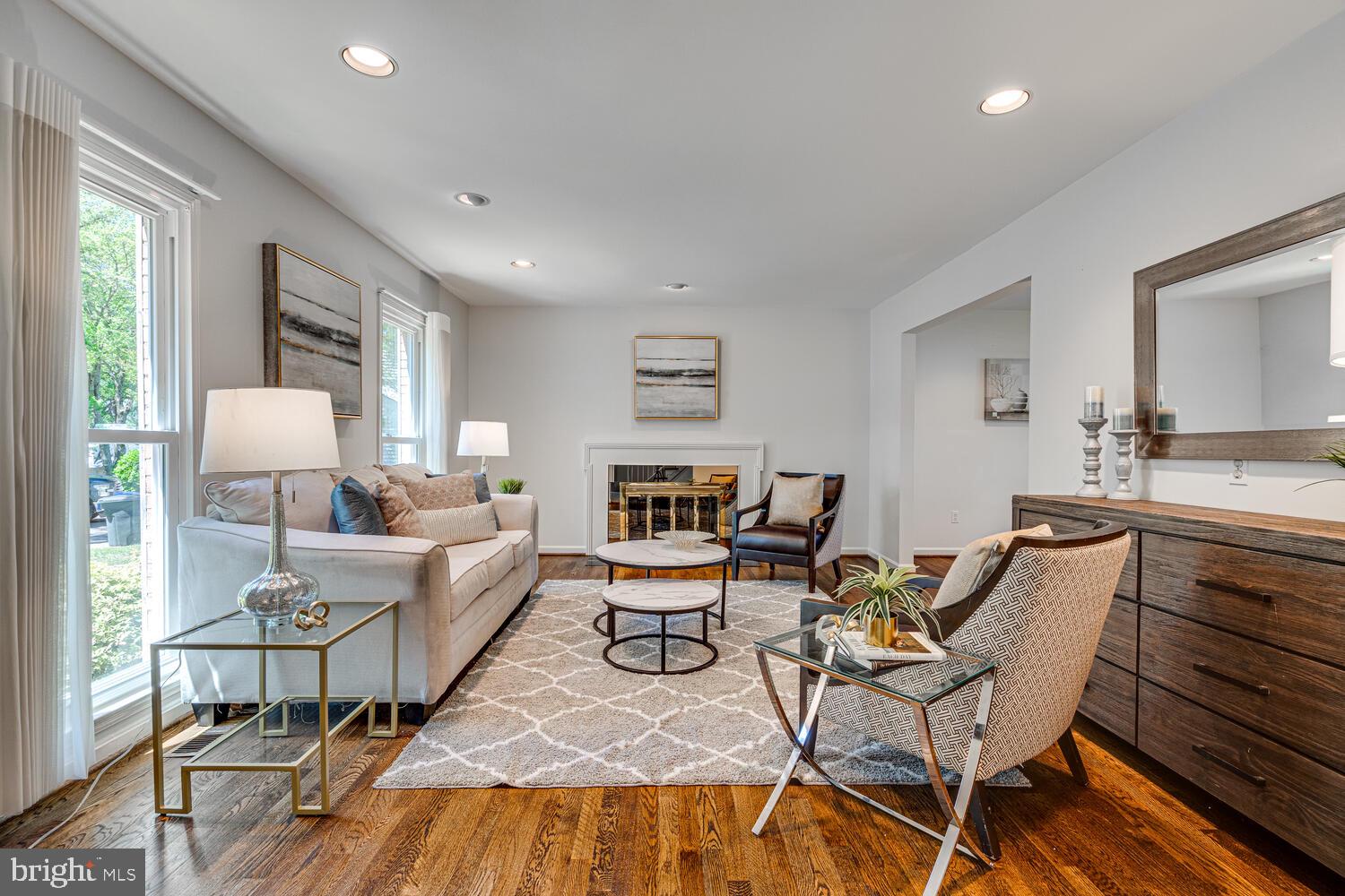 FLOWER VALLEY - Residential