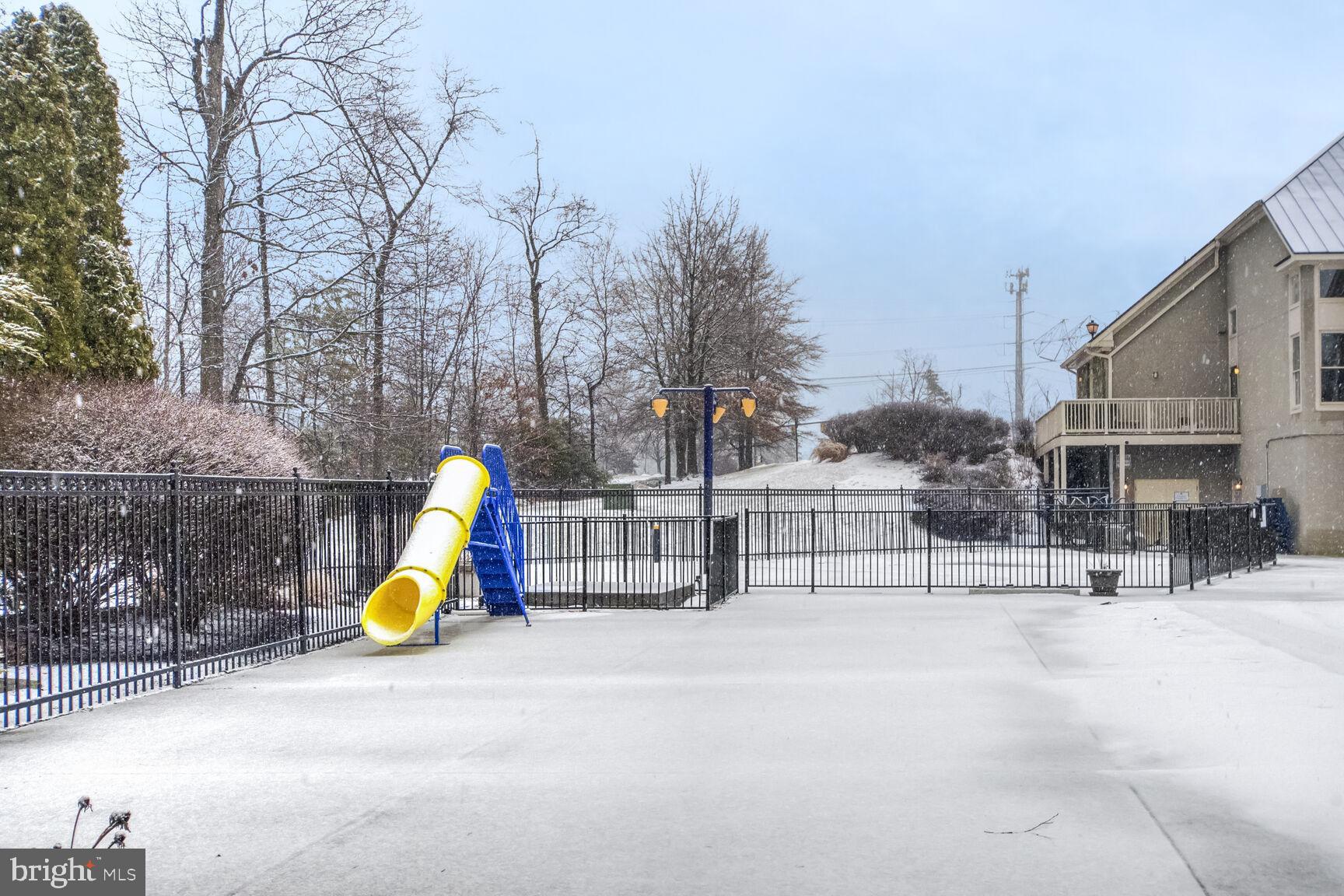 POTOMAC STATION - Residential