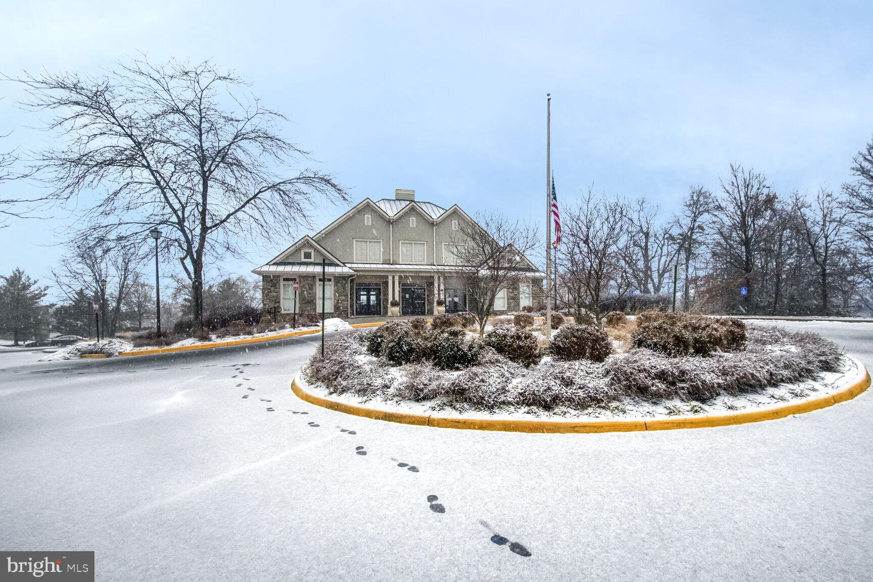 POTOMAC STATION - Residential