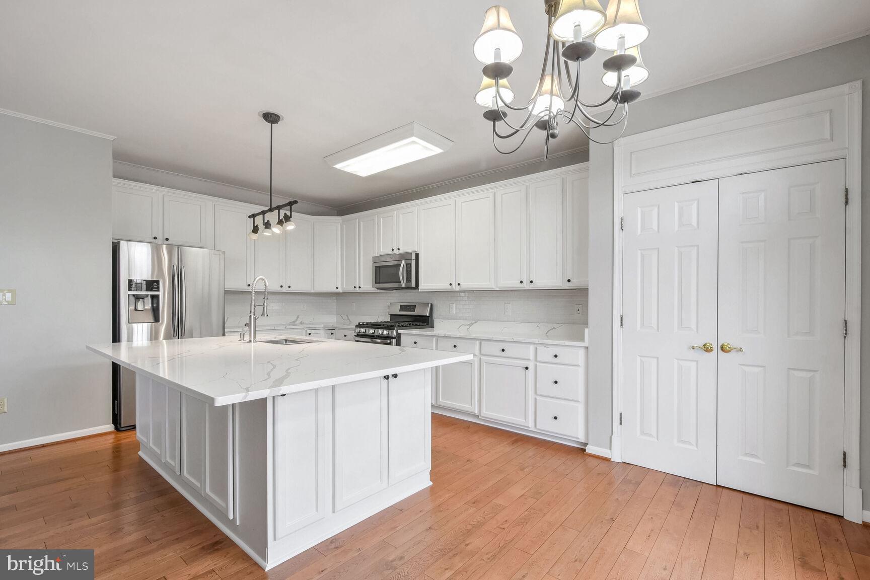 POTOMAC STATION - Residential