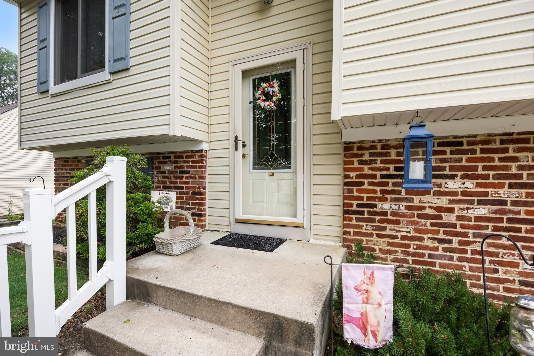 7 BLOOMFIELD DRIVE