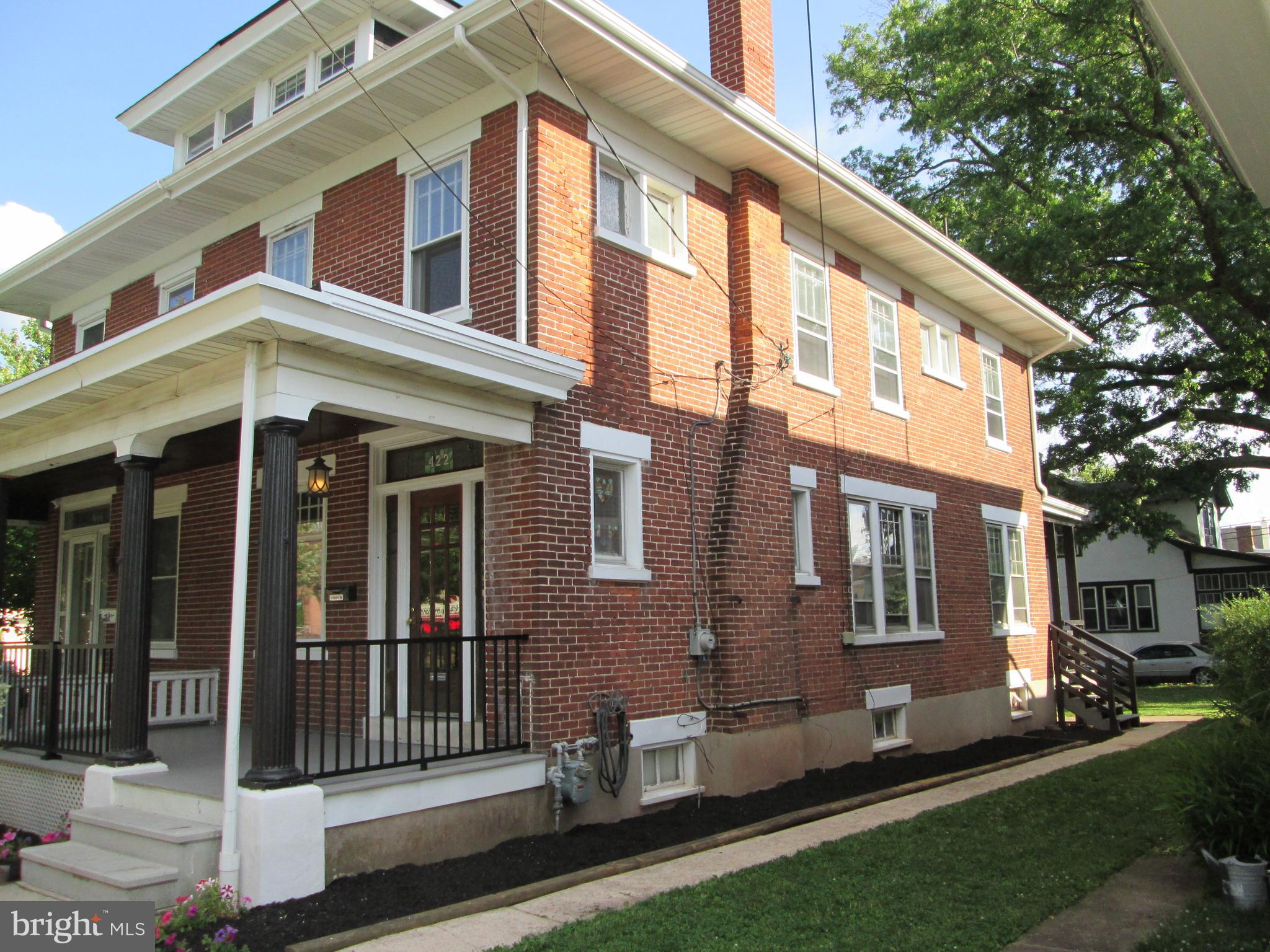 422 E 4TH STREET