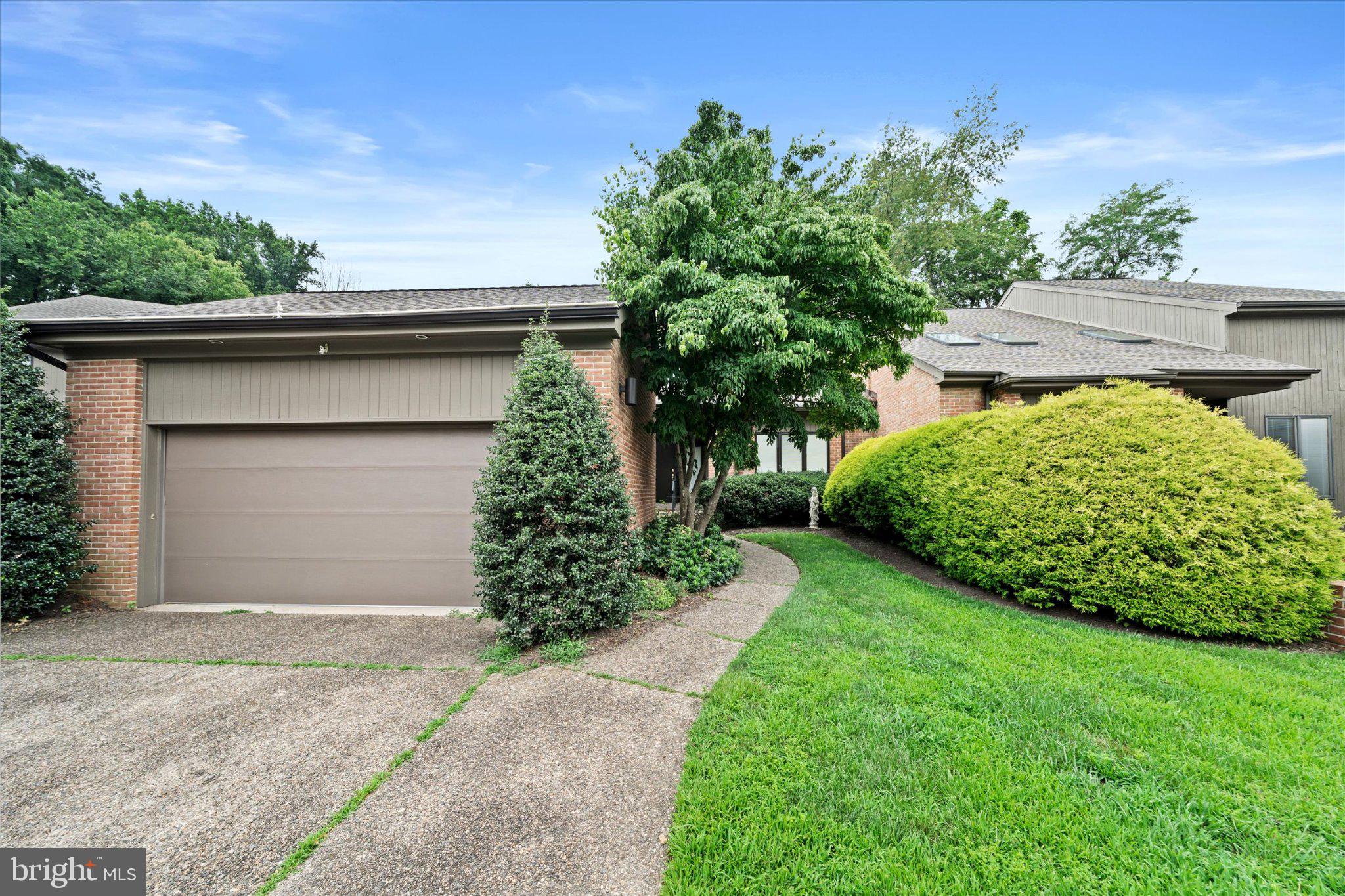 122 DOWNS DRIVE