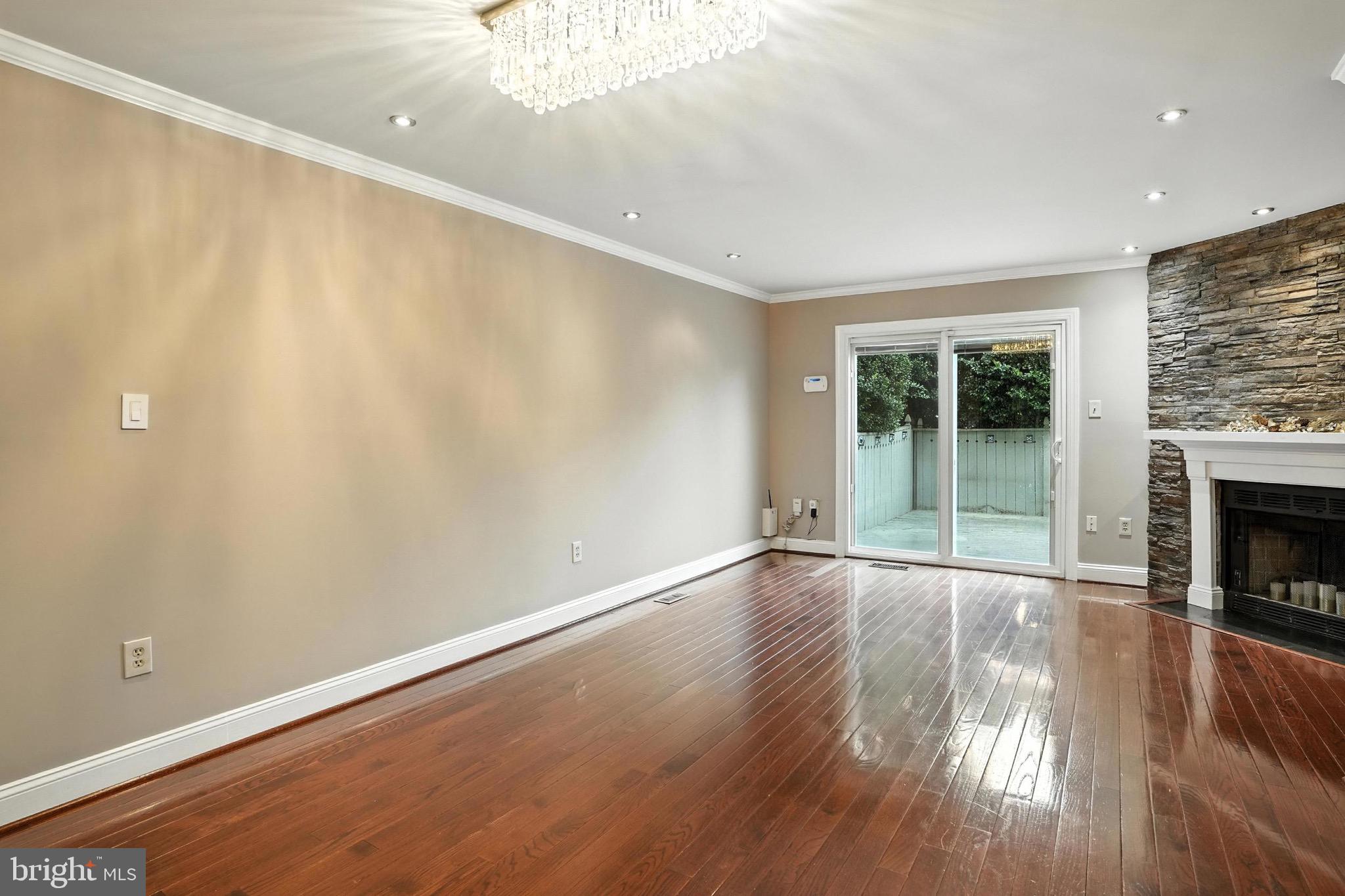 TACKETTS MILL - Residential Lease