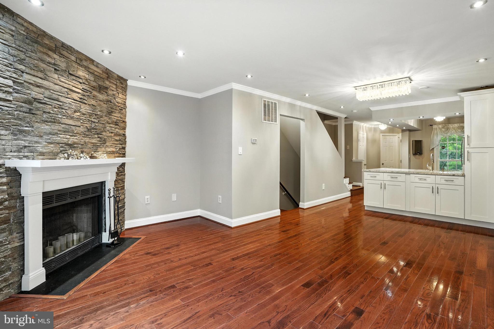 TACKETTS MILL - Residential Lease