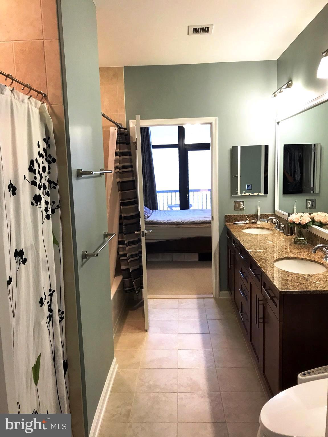 SPECTRUM CONDO - Residential Lease