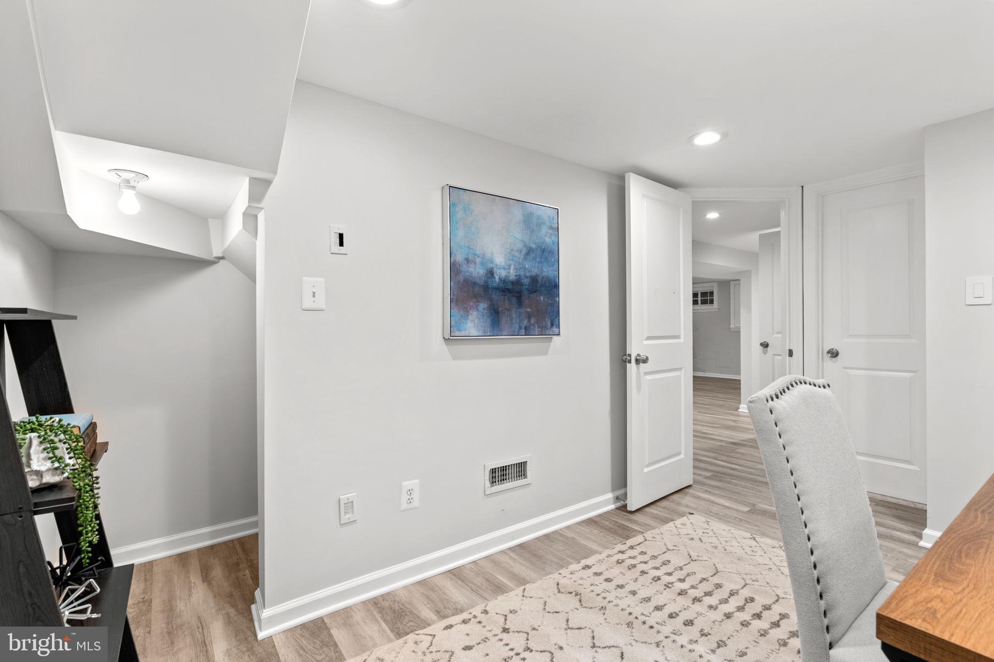 HUNTINGTON TERRACE - Residential