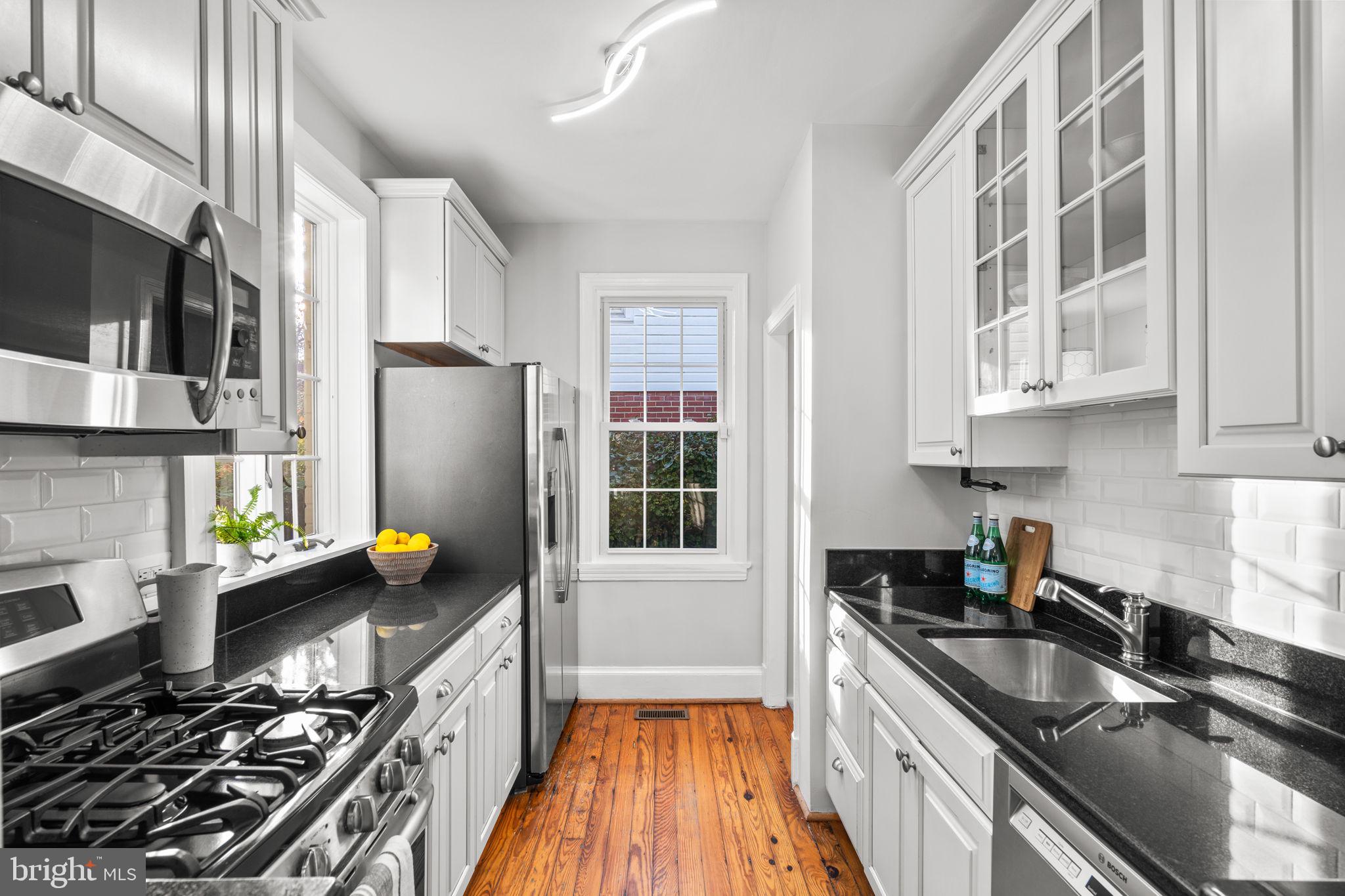 HUNTINGTON TERRACE - Residential