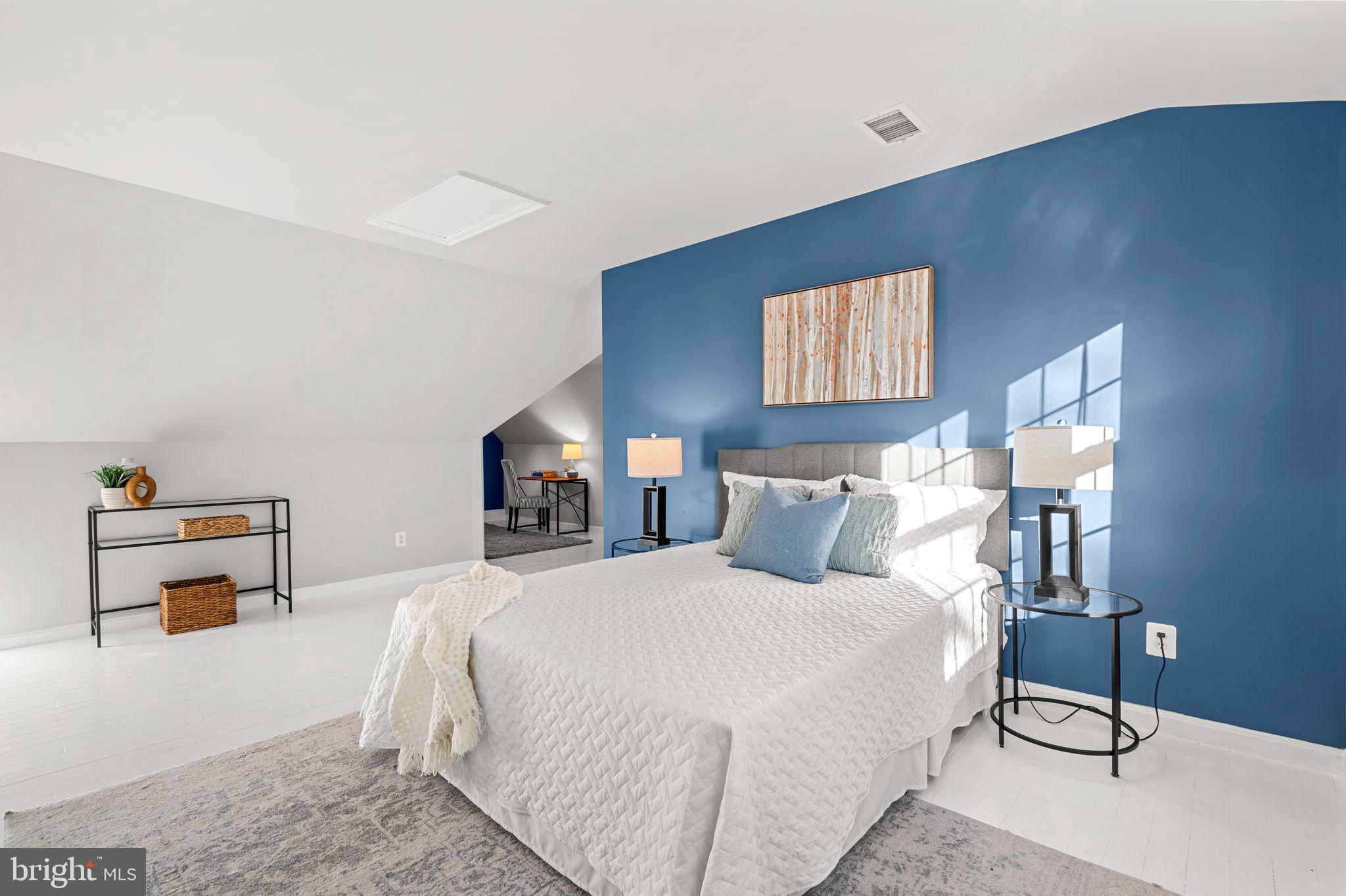 HUNTINGTON TERRACE - Residential