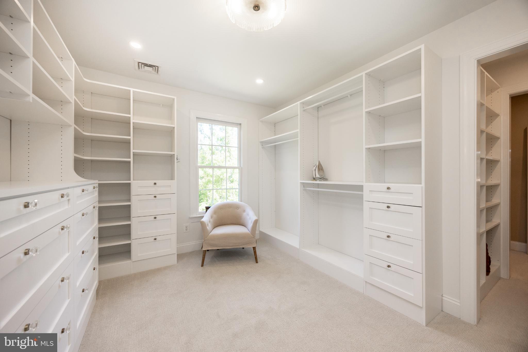 TAYLORS RUN - Residential