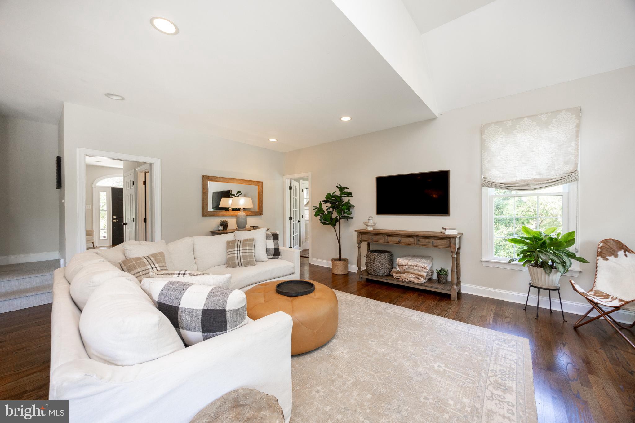 TAYLORS RUN - Residential