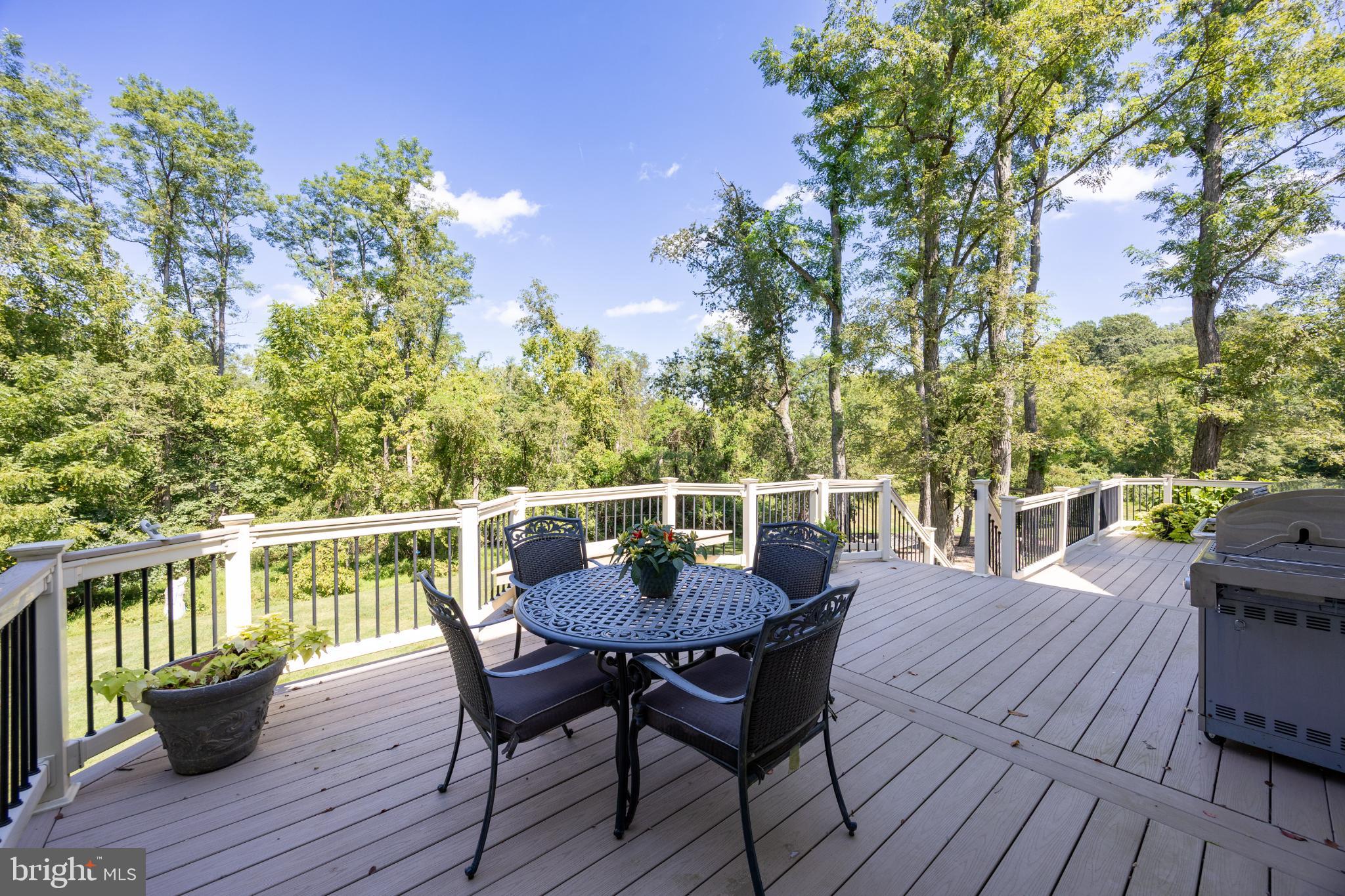 TAYLORS RUN - Residential