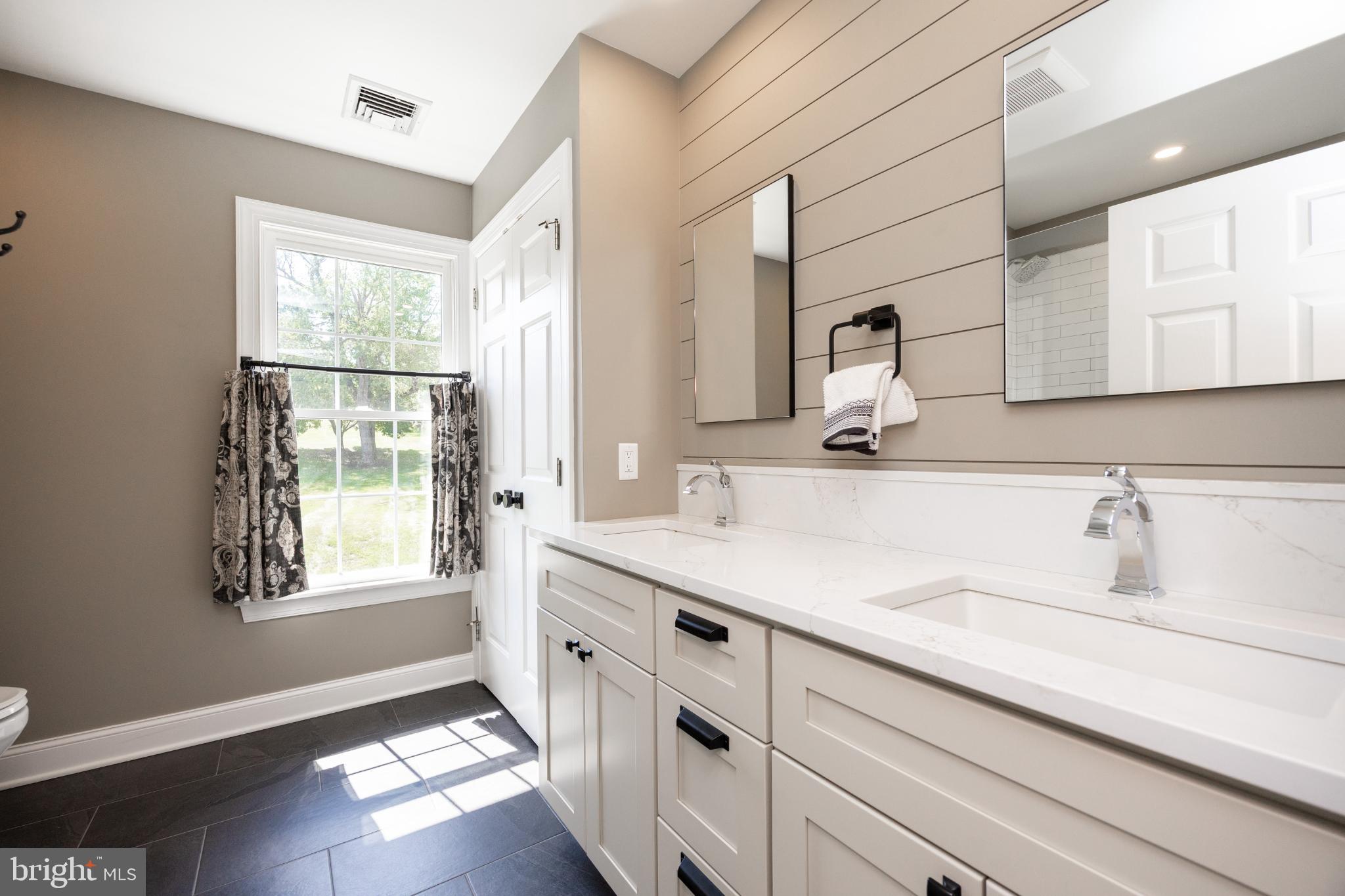 TAYLORS RUN - Residential