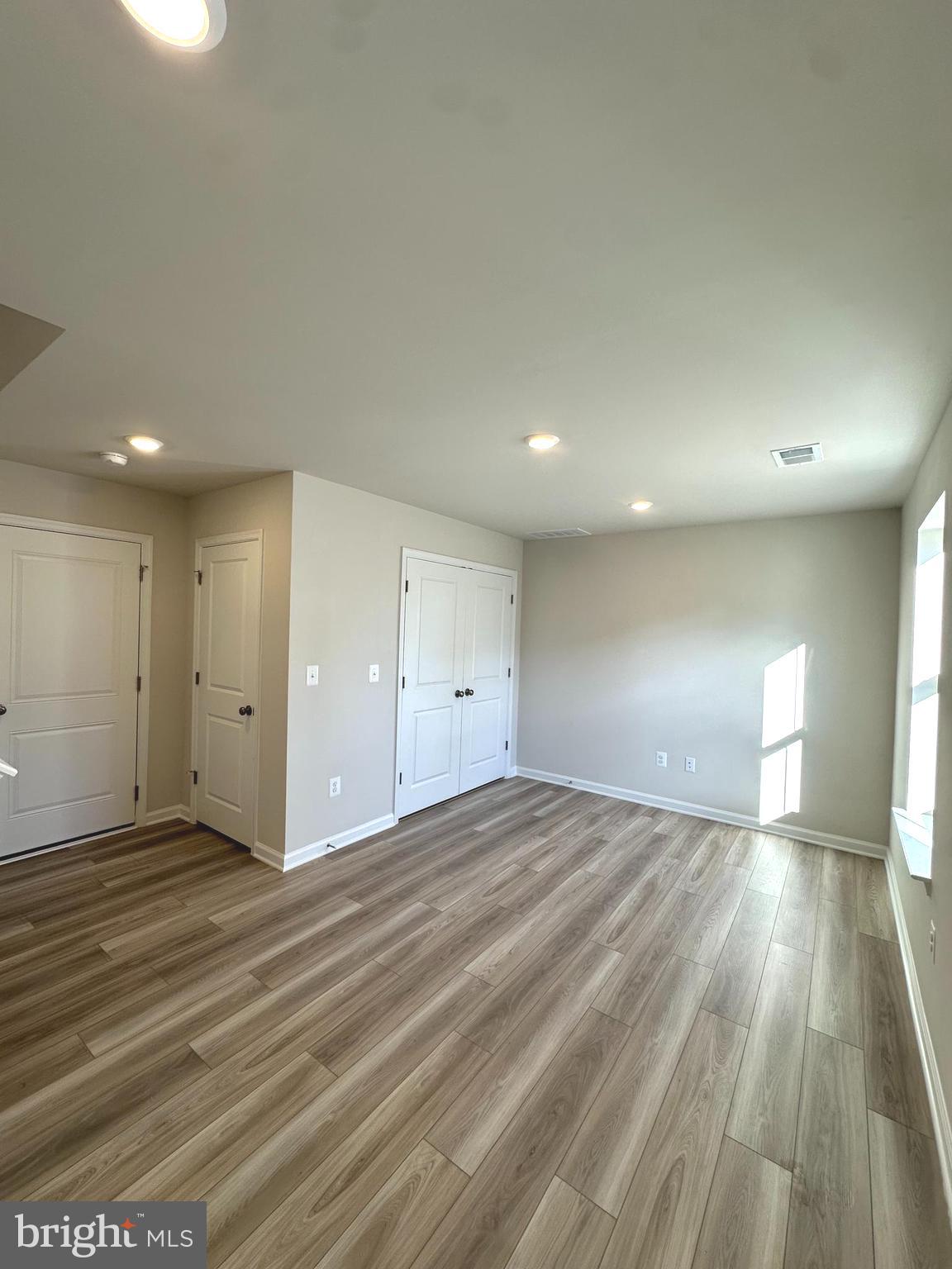 SHENANDOAH SPRINGS - Residential Lease