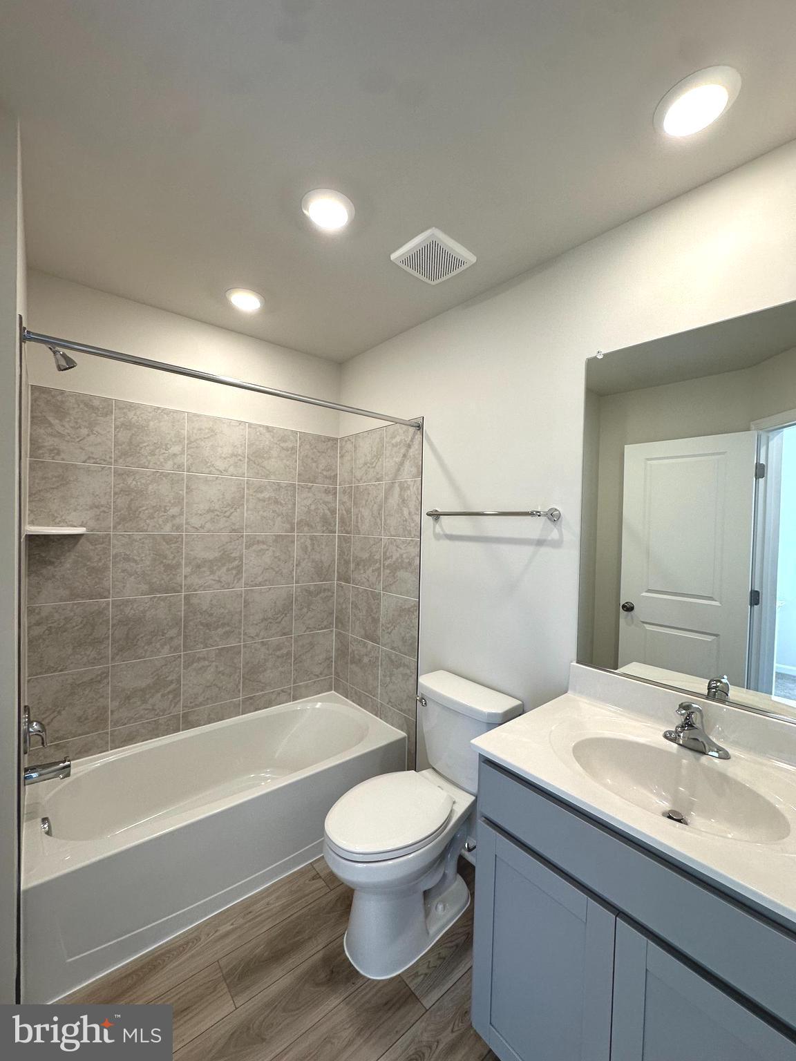 SHENANDOAH SPRINGS - Residential Lease