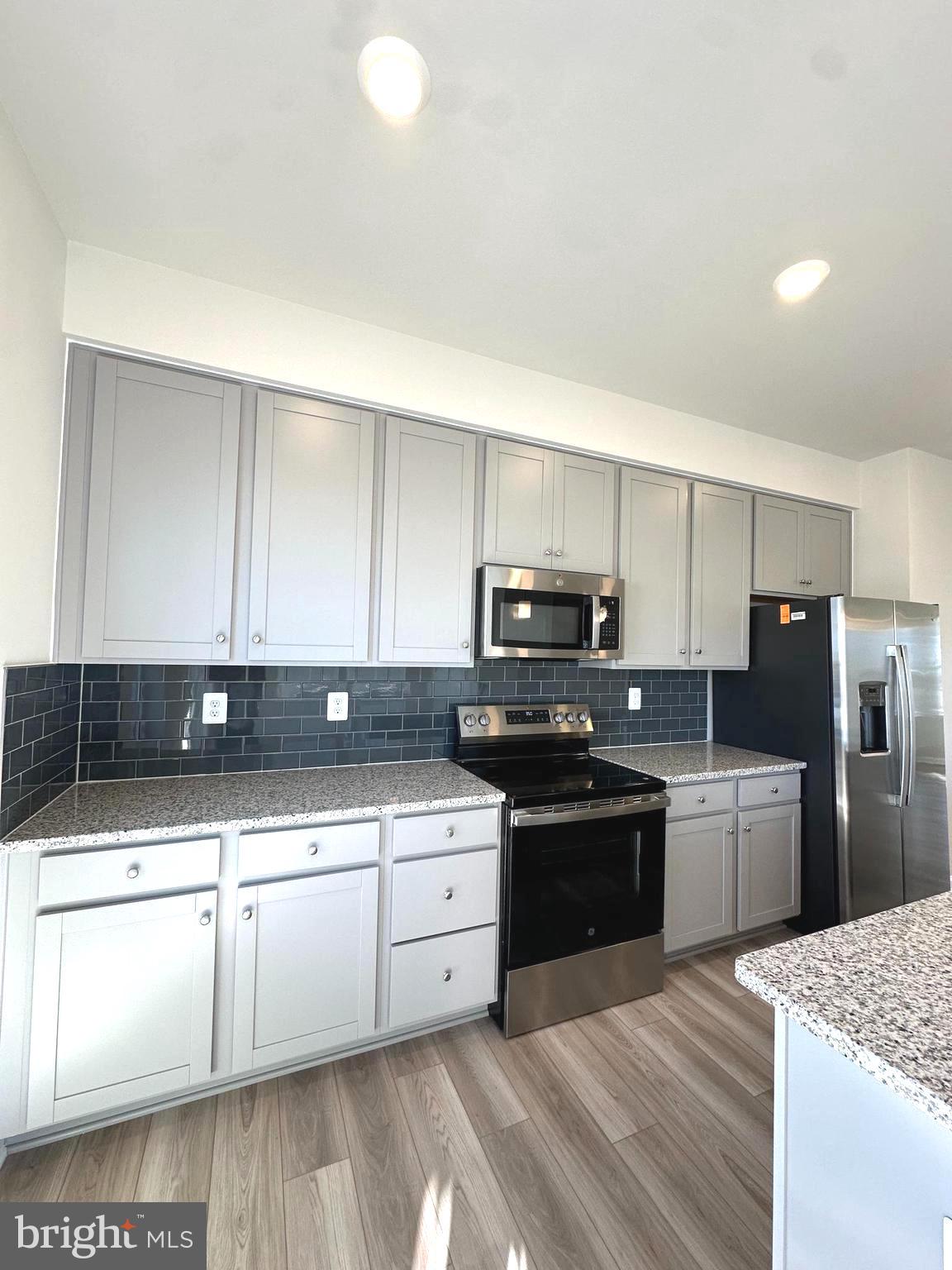 SHENANDOAH SPRINGS - Residential Lease