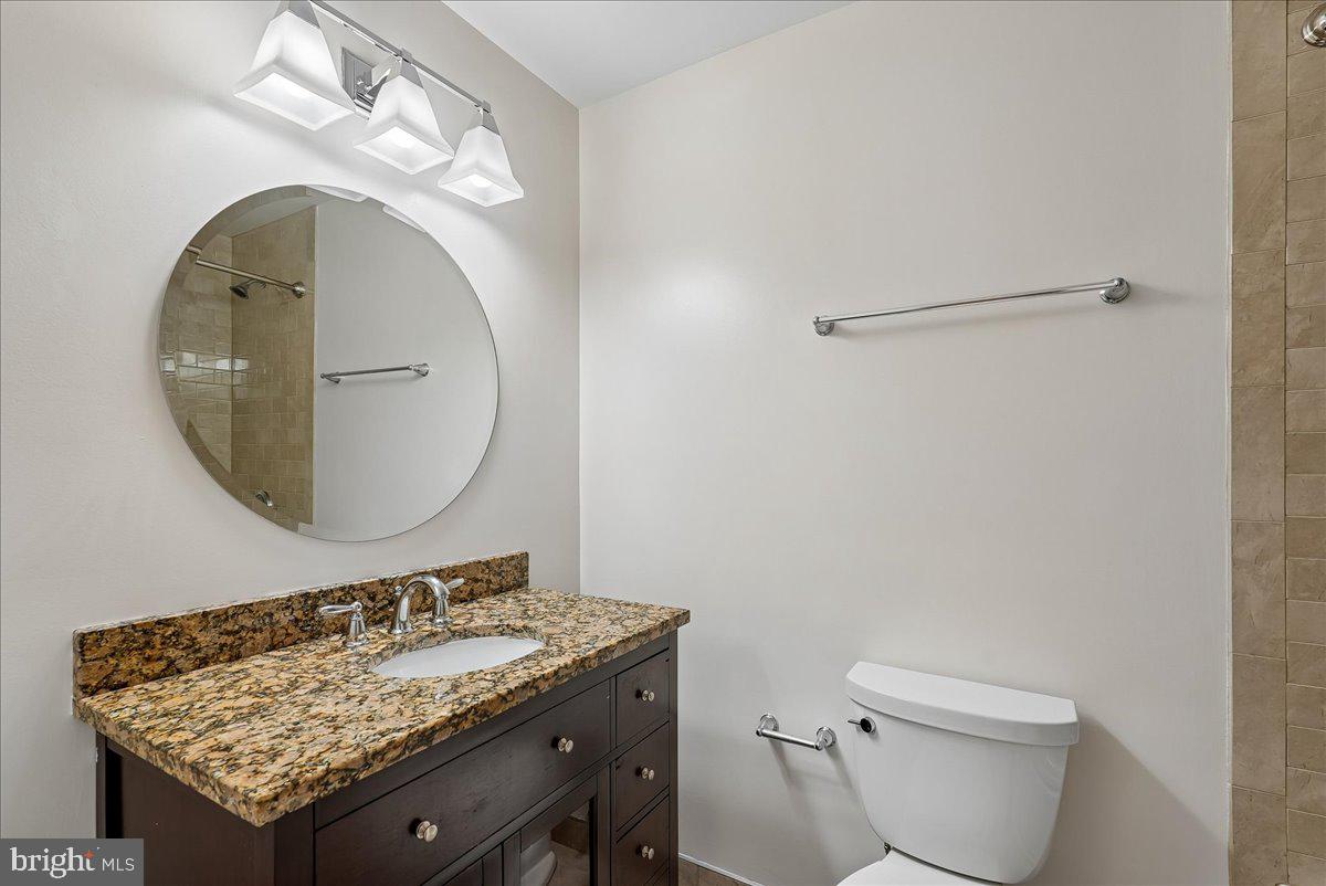 CANTERBURY WOODS - Residential