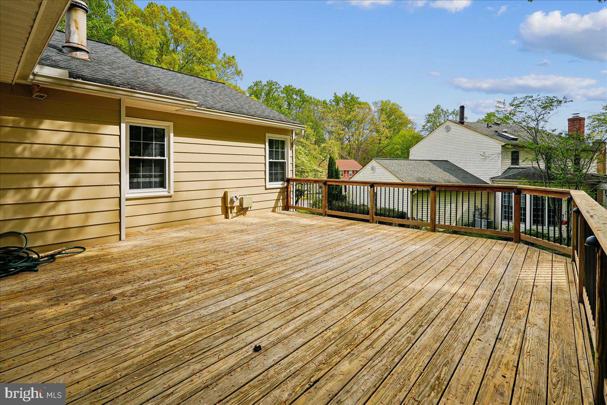 CANTERBURY WOODS - Residential