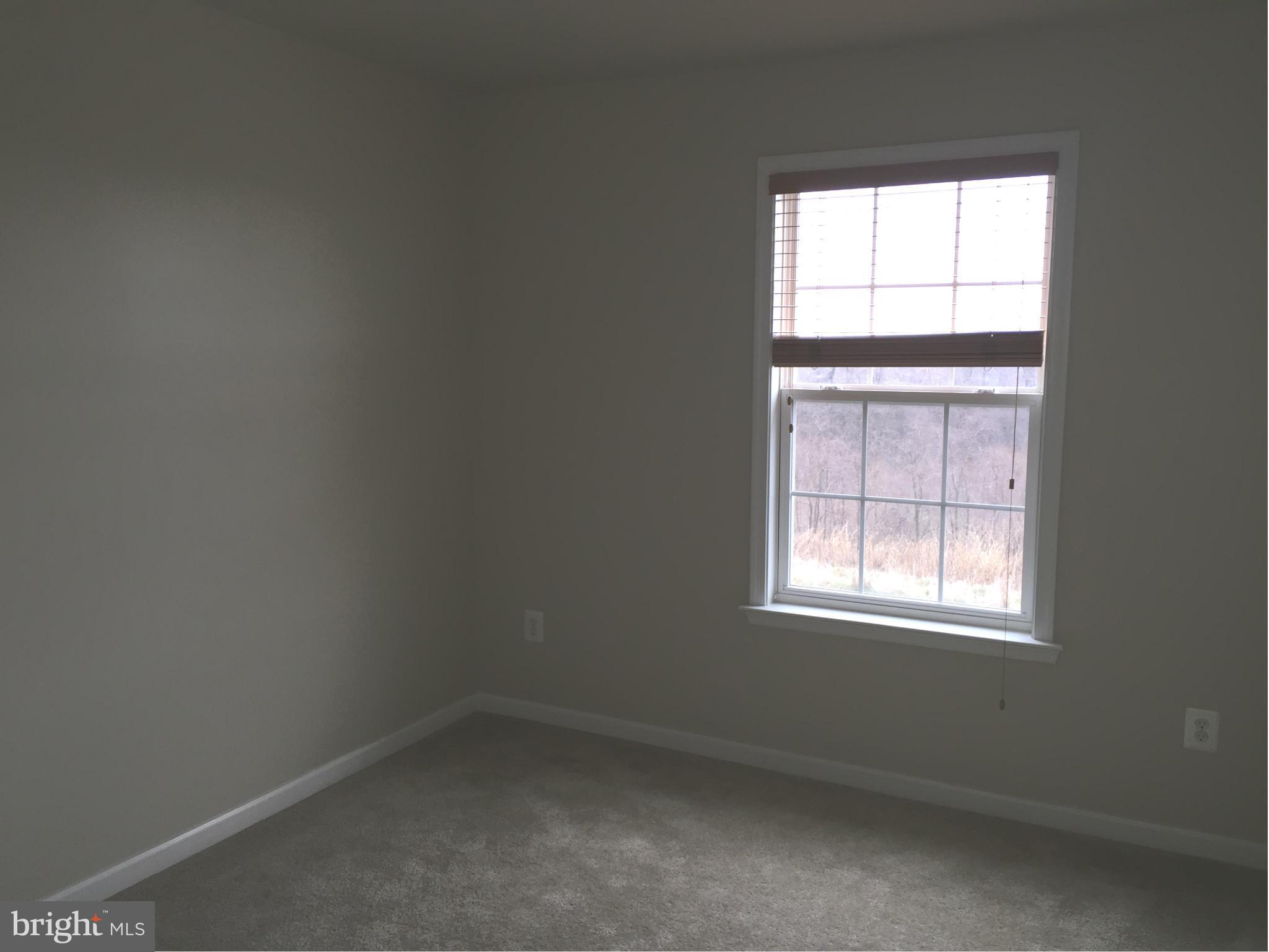 LAKELAND PLACE - Residential