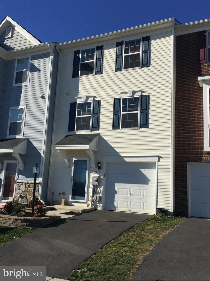 Like new townhome in desirable community close to shopping, casino, MD and VA corridors. Property features three finished levels with three bedrooms, two full baths, two half baths, and one car garage. Loaded with upgrades including granite counter tops, custom paint, 42 inch cabinets, laminate flooring, vaulted ceilings, spacious trex deck, fenced rear yard, prof. landscaping. Sqft is approx.