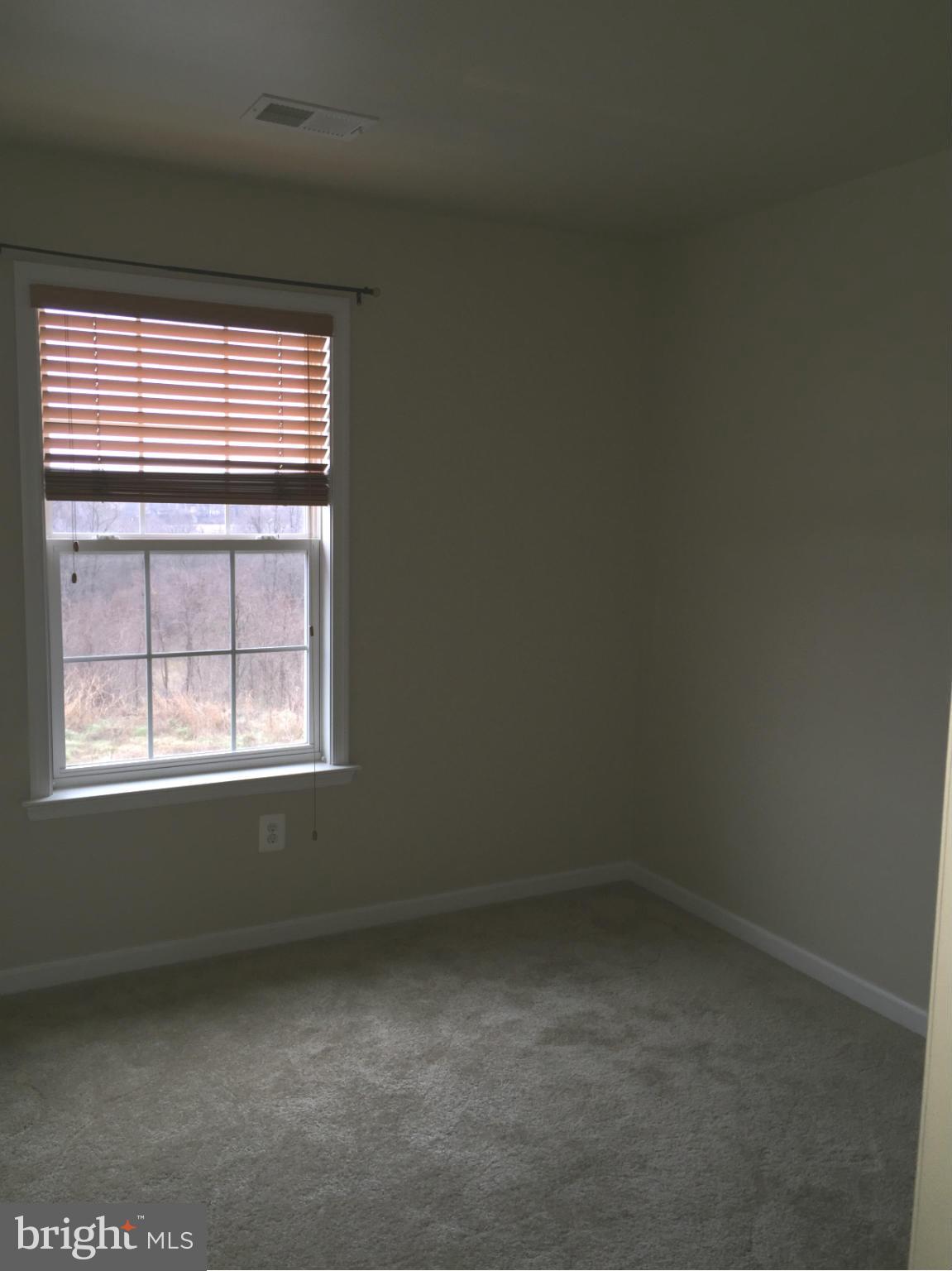 LAKELAND PLACE - Residential