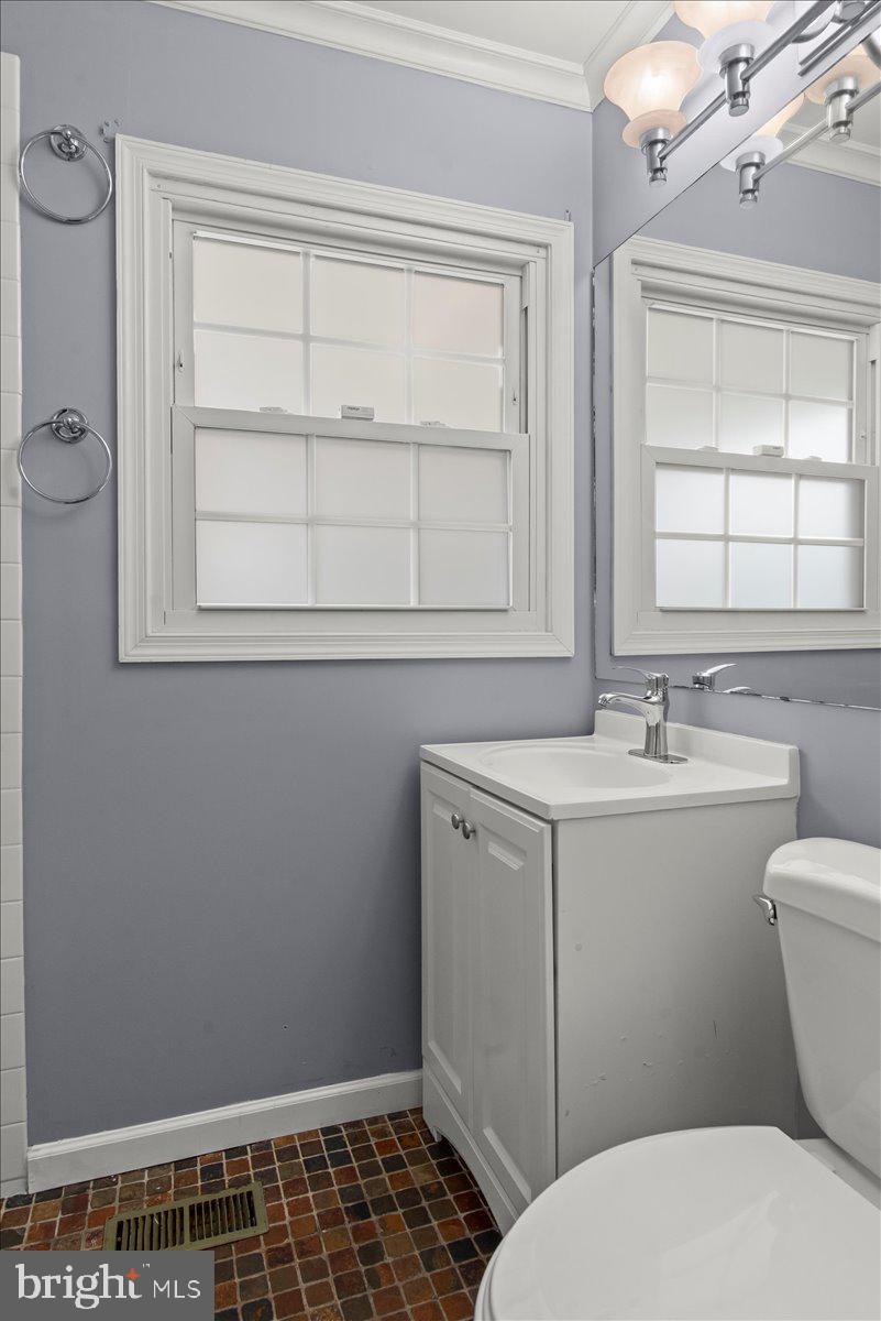 OVERBROOK - Residential