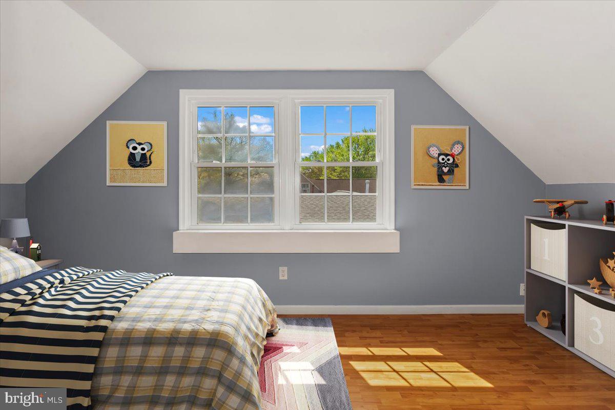 OVERBROOK - Residential