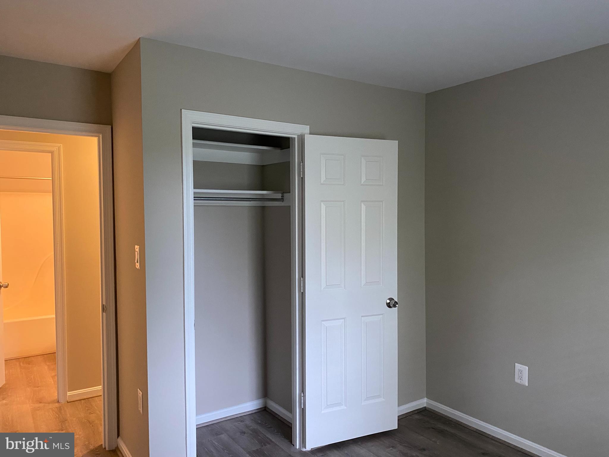 ROLLINGWOOD - Residential Lease