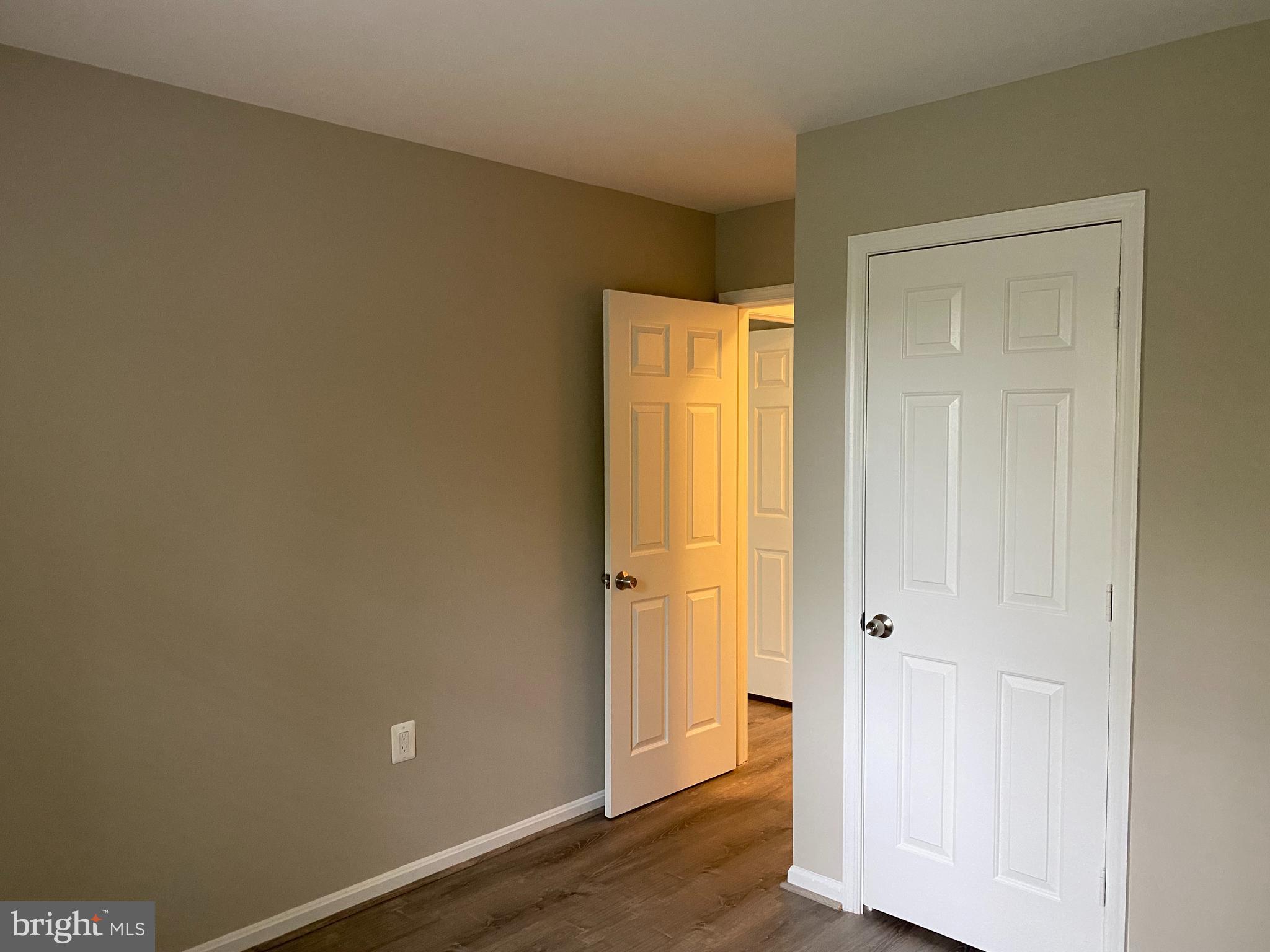 ROLLINGWOOD - Residential Lease