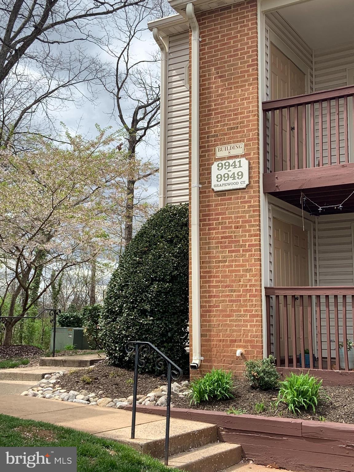 ROLLINGWOOD - Residential Lease