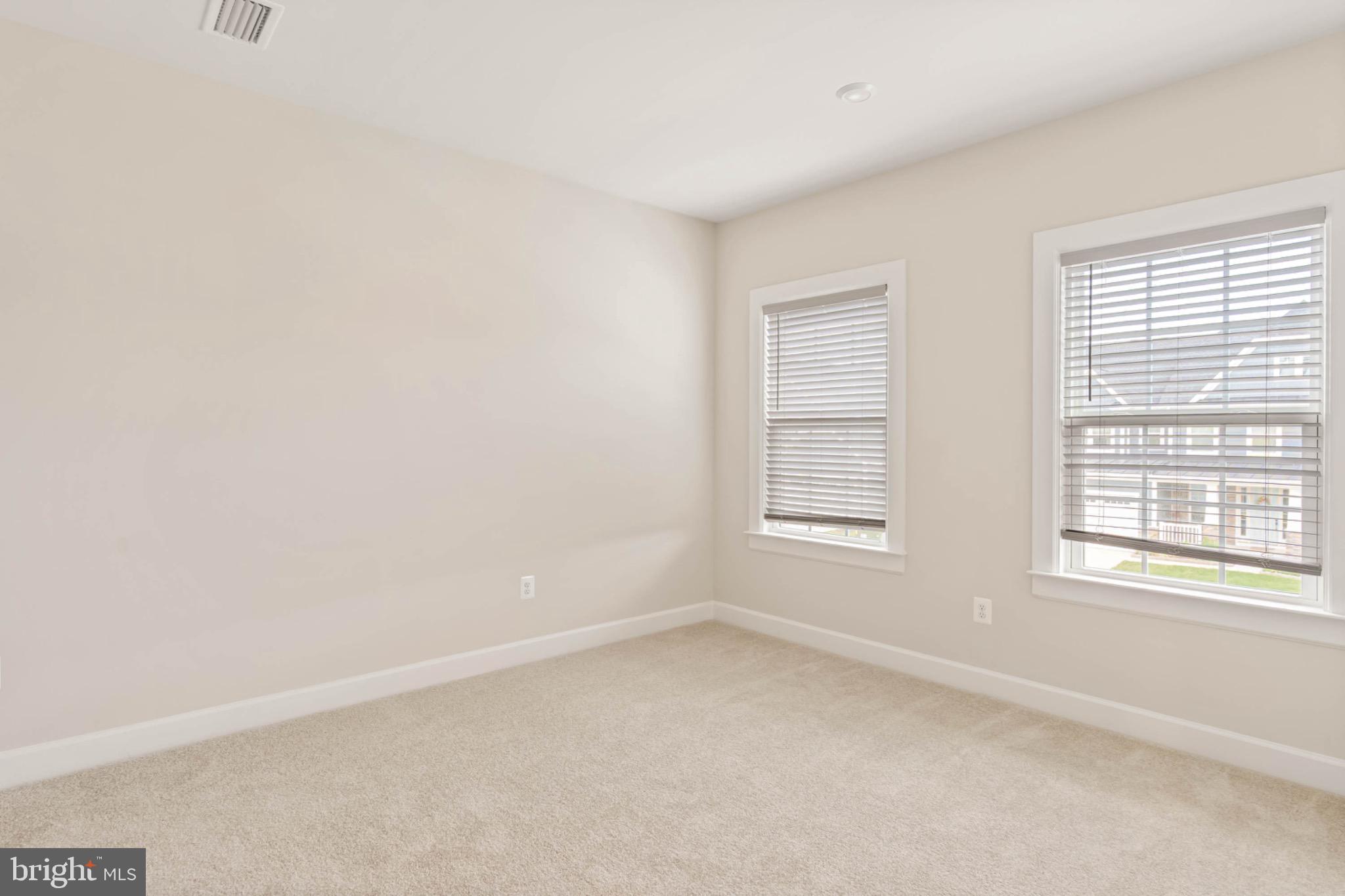 TANAGER WOODS - Residential