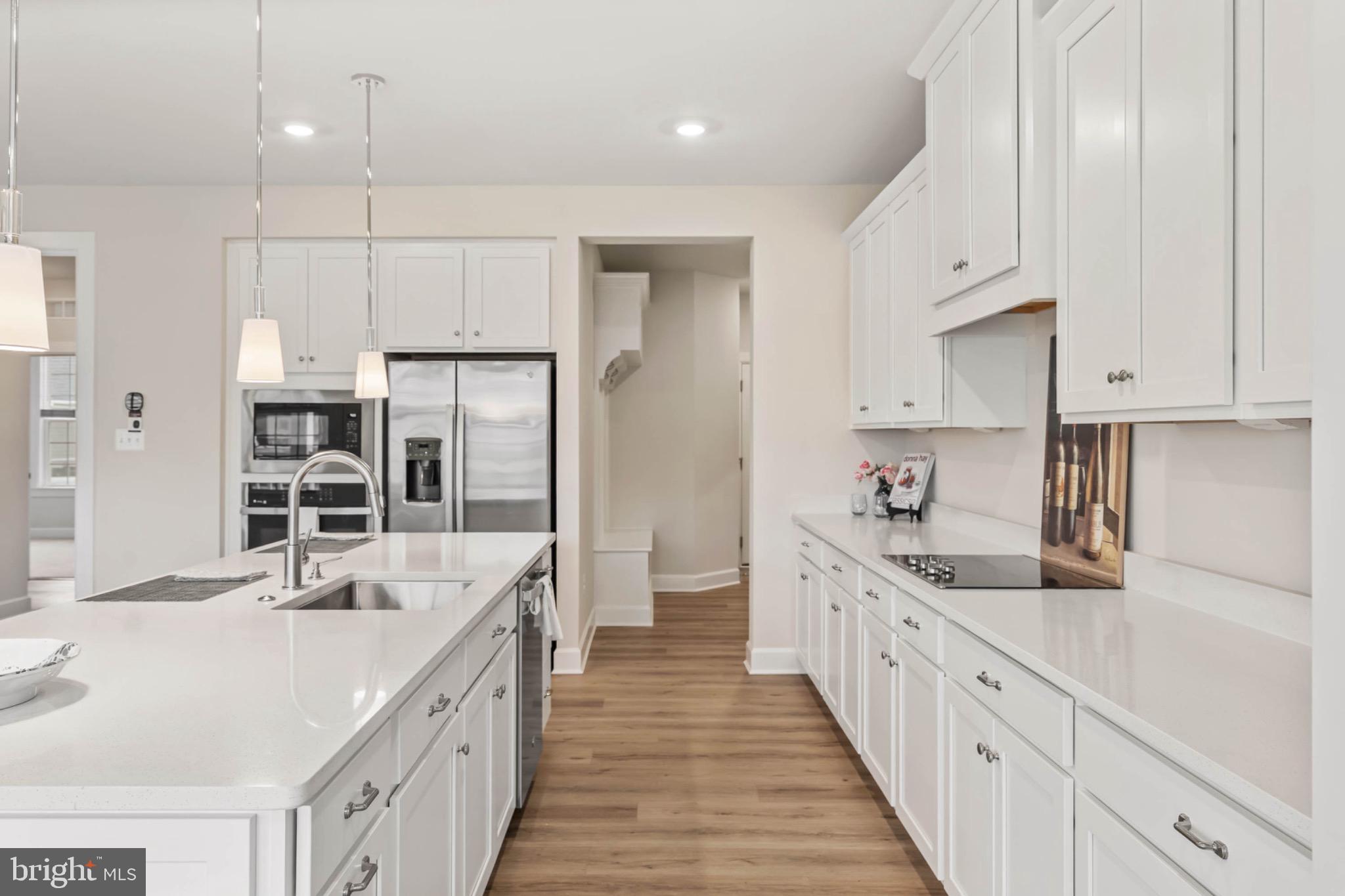 TANAGER WOODS - Residential