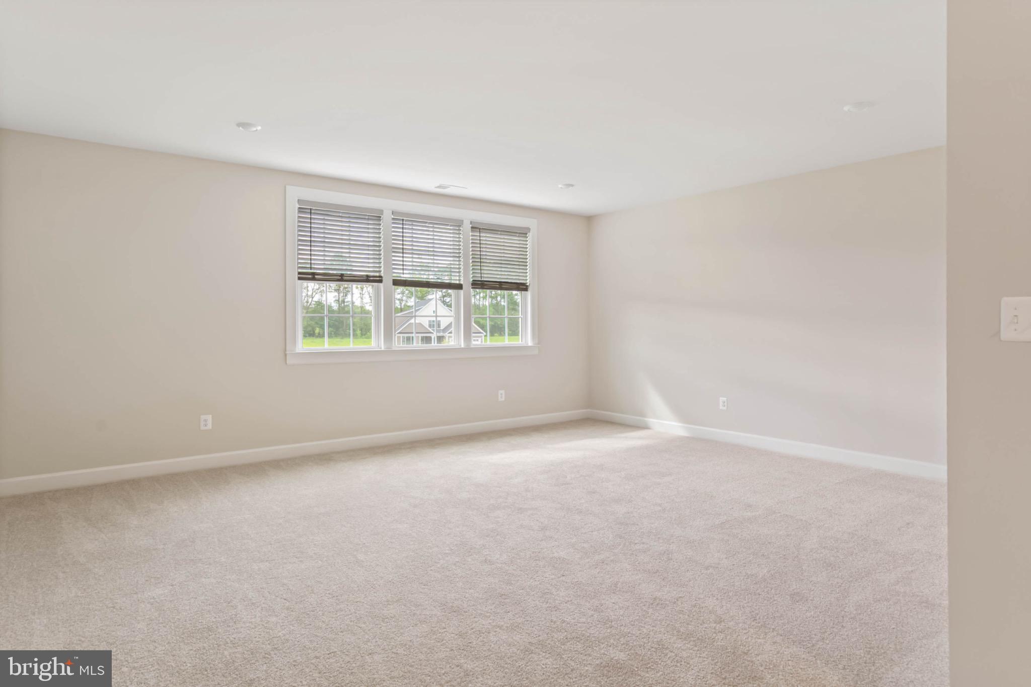 TANAGER WOODS - Residential