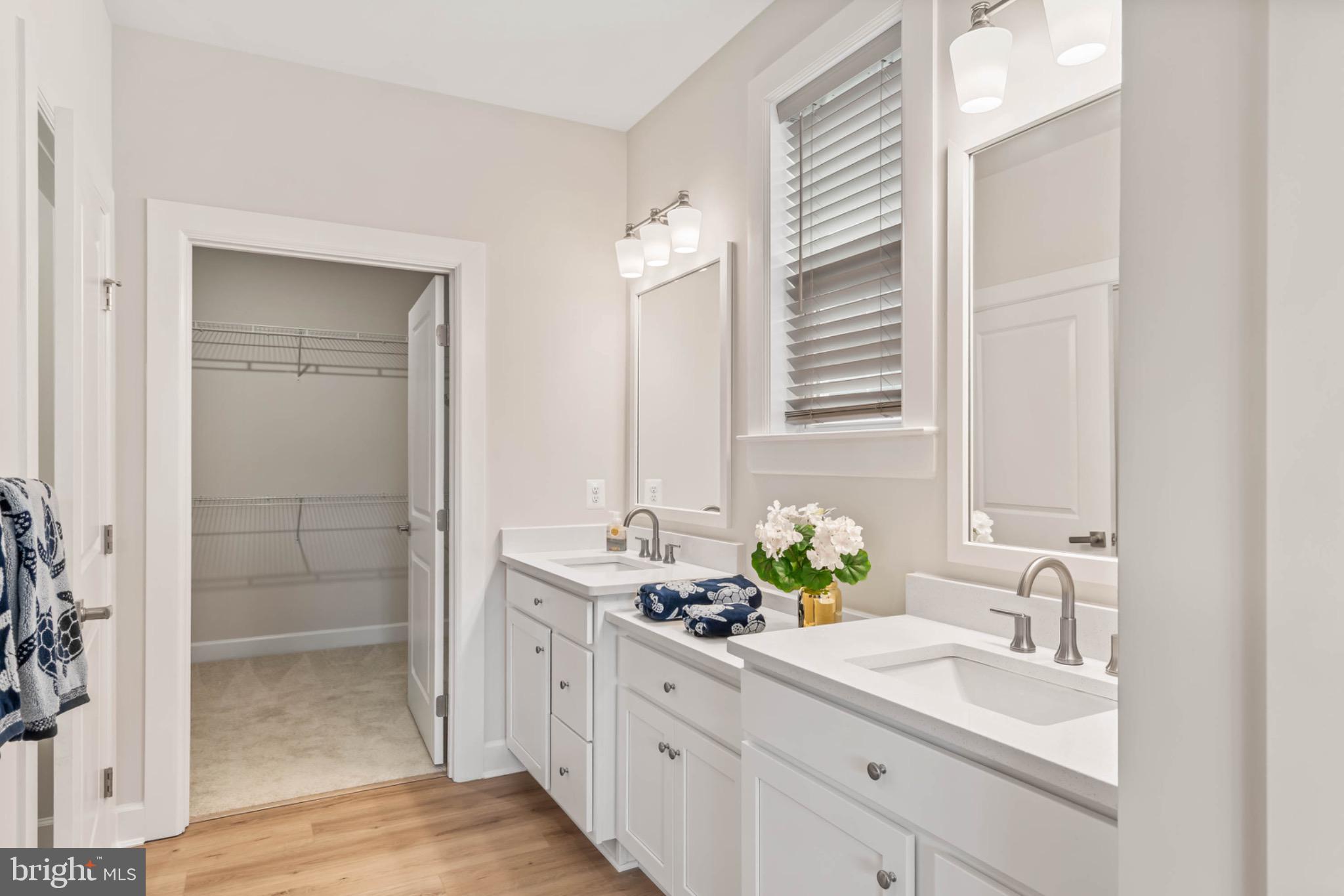 TANAGER WOODS - Residential