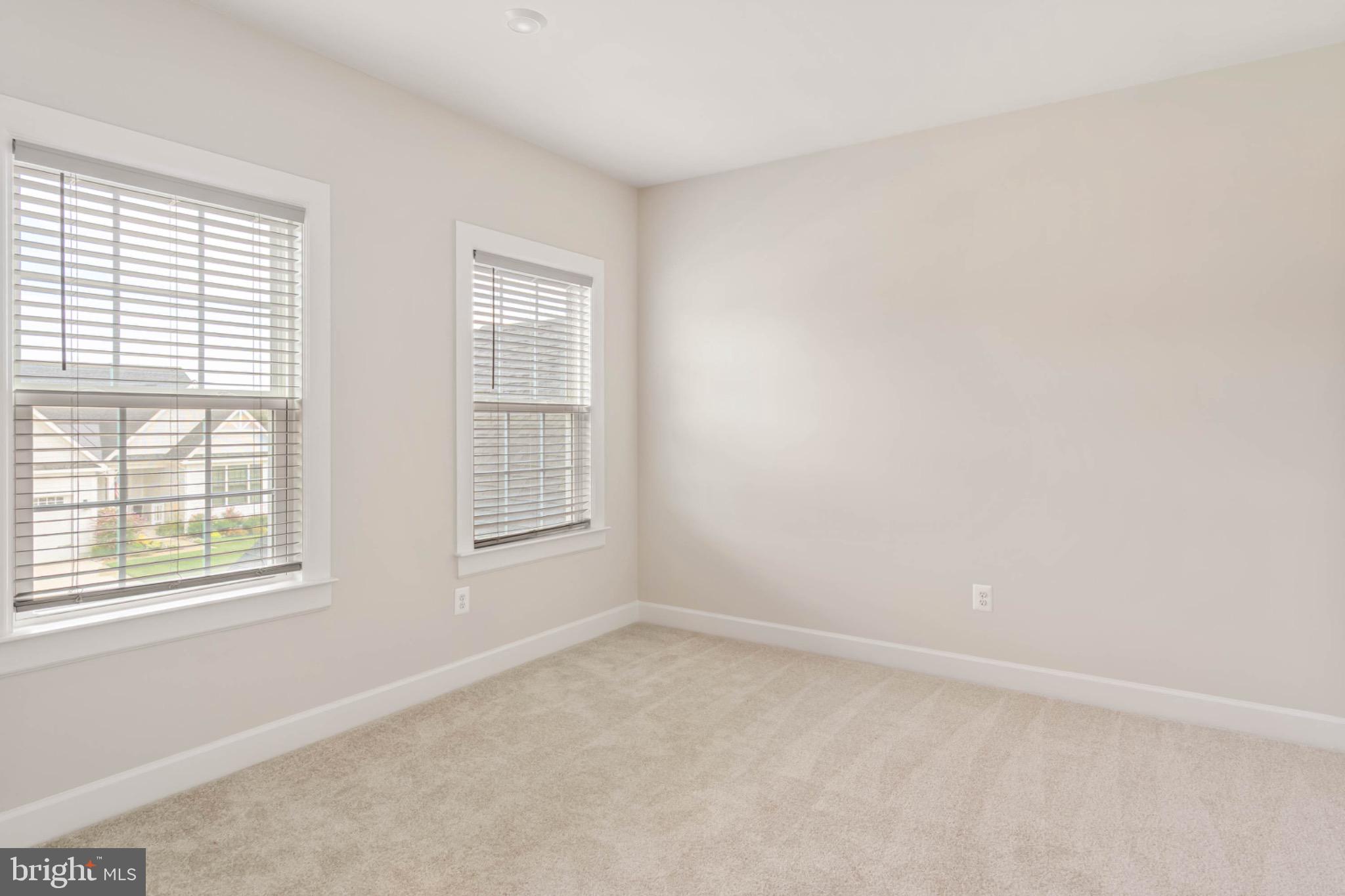 TANAGER WOODS - Residential